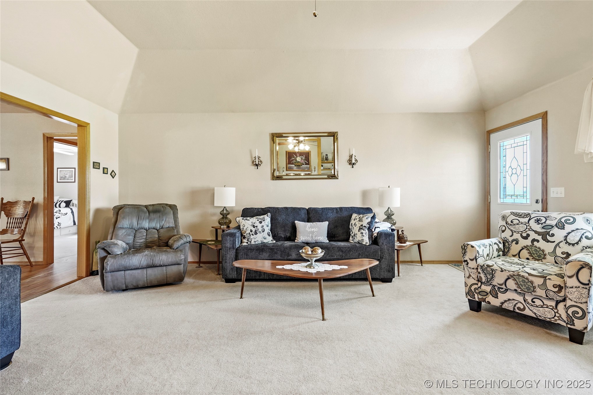 16235 N Peoria Avenue Property Photo 7