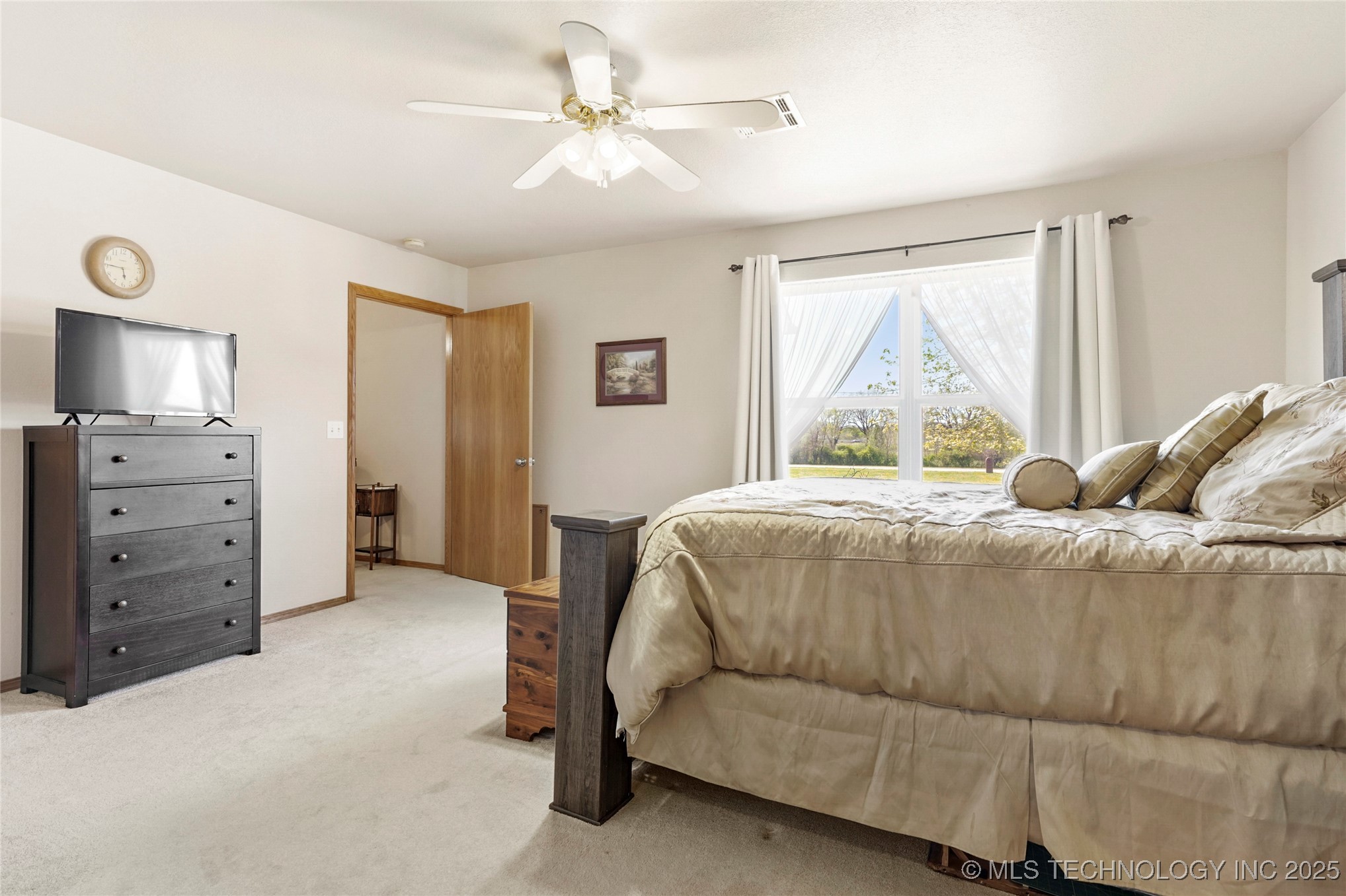 16235 N Peoria Avenue Property Photo 22
