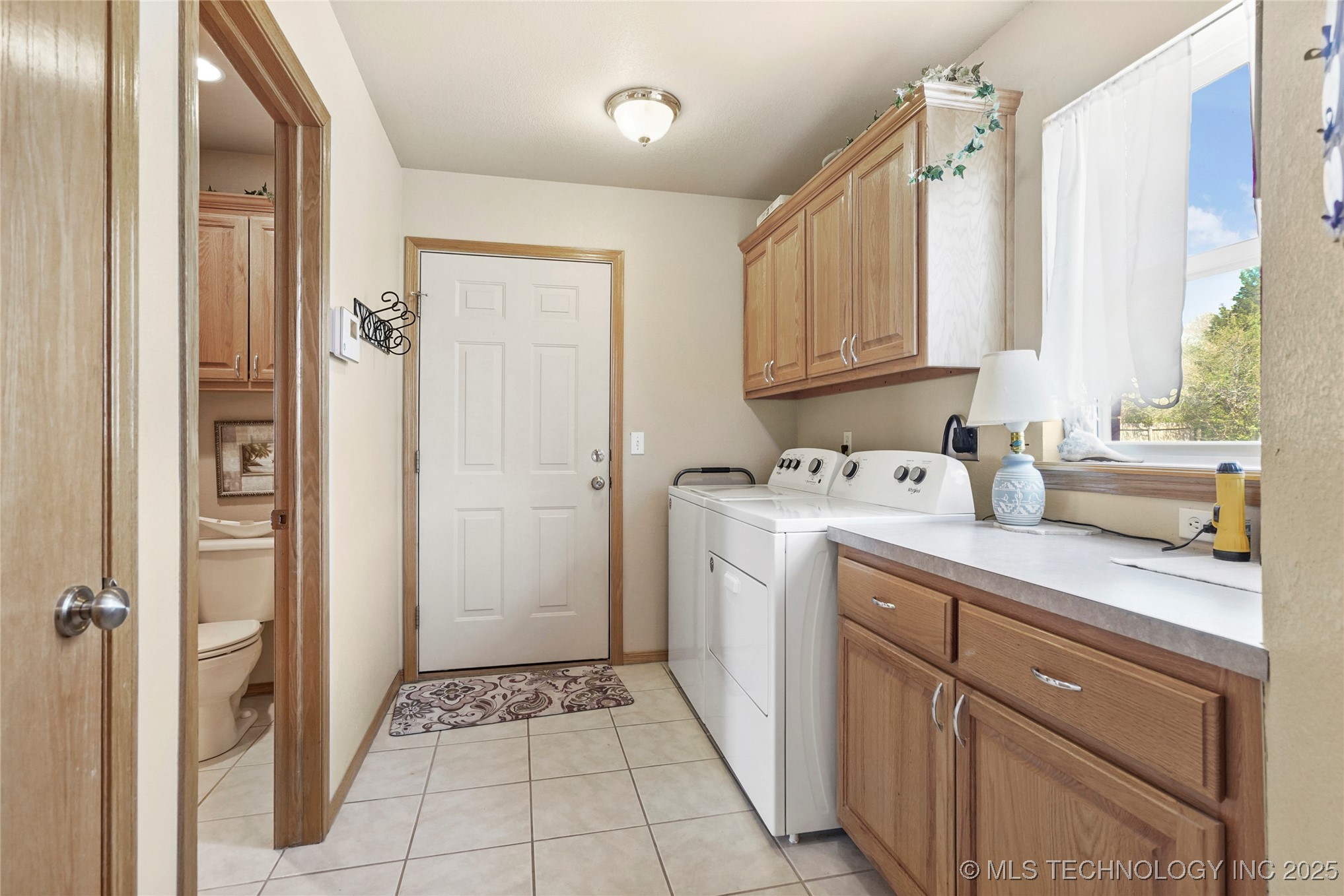 16235 N Peoria Avenue Property Photo 28