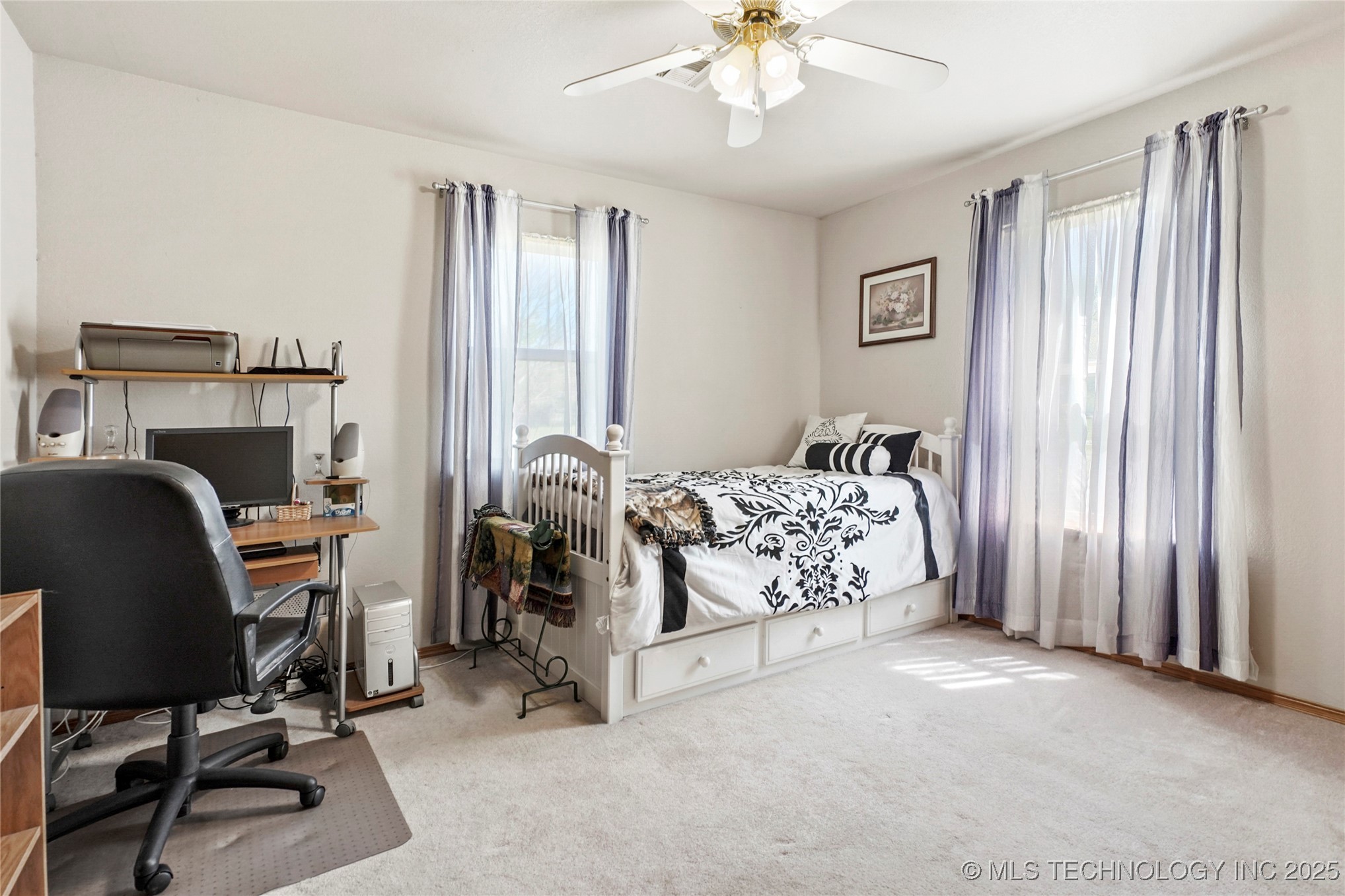 16235 N Peoria Avenue Property Photo 30