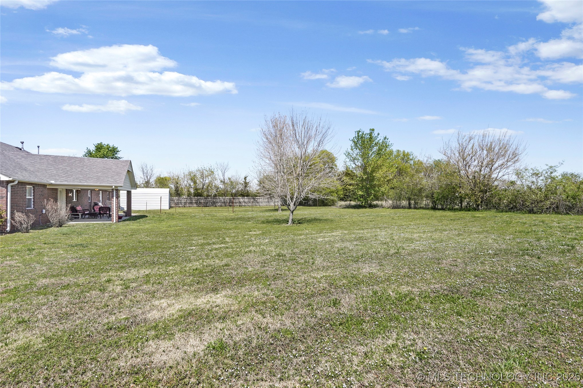 16235 N Peoria Avenue Property Photo 39