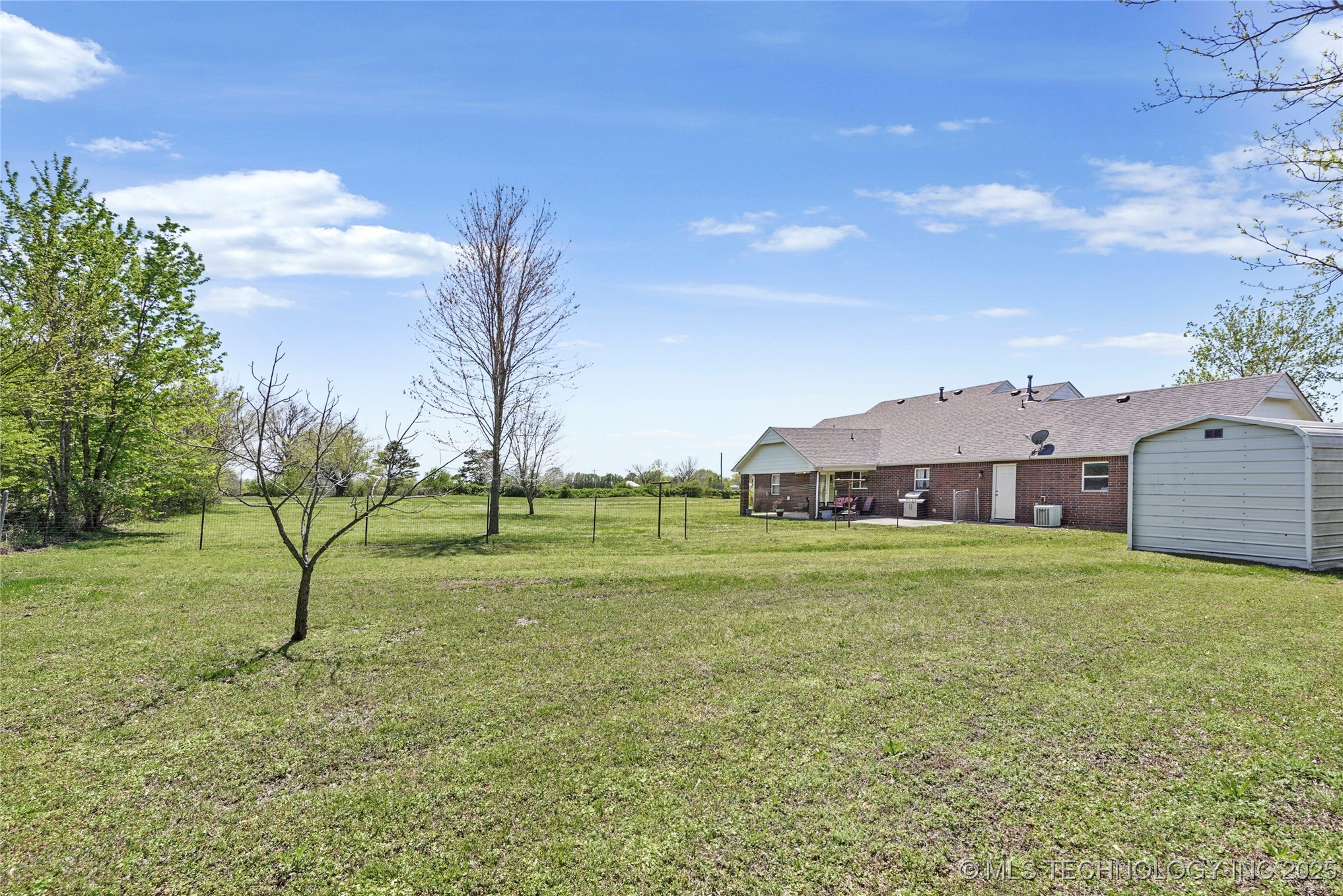 16235 N Peoria Avenue Property Photo 43