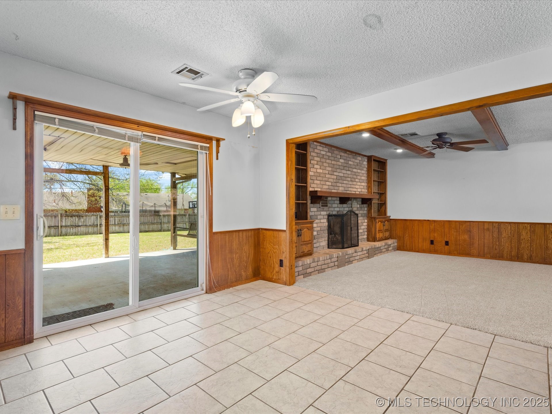 609 Castle Road Property Photo 9