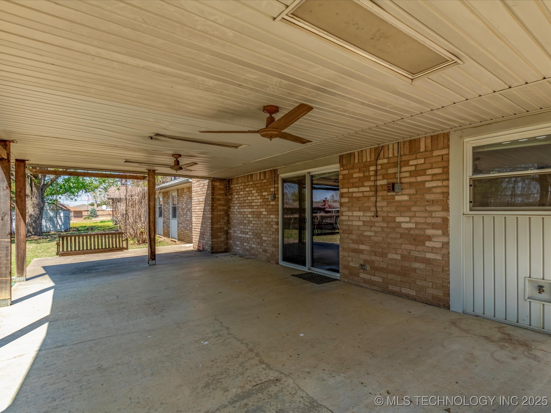 609 Castle Road Property Photo 23