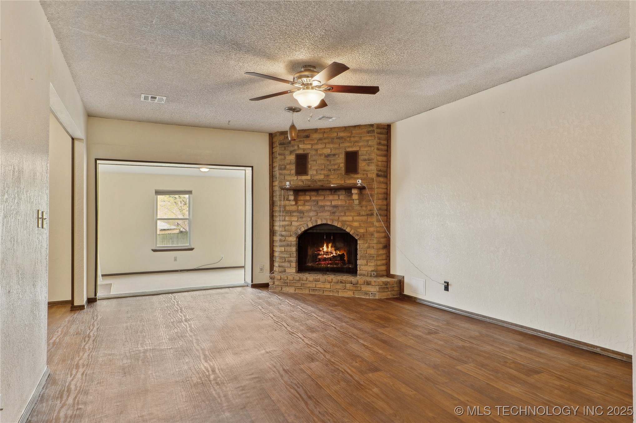 6429 S 30th West Avenue Property Photo 6
