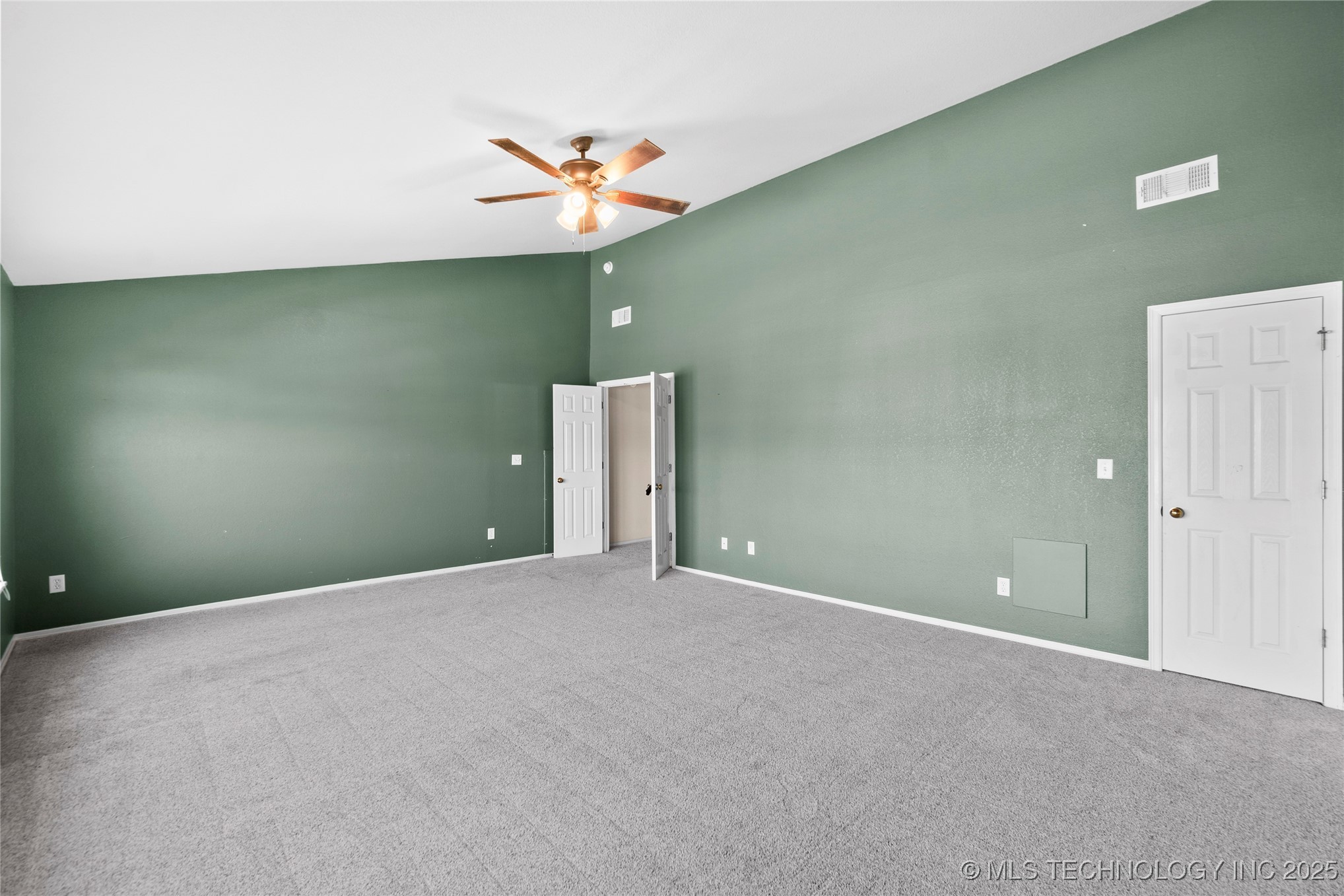 715 N Butternut Court Property Photo 44