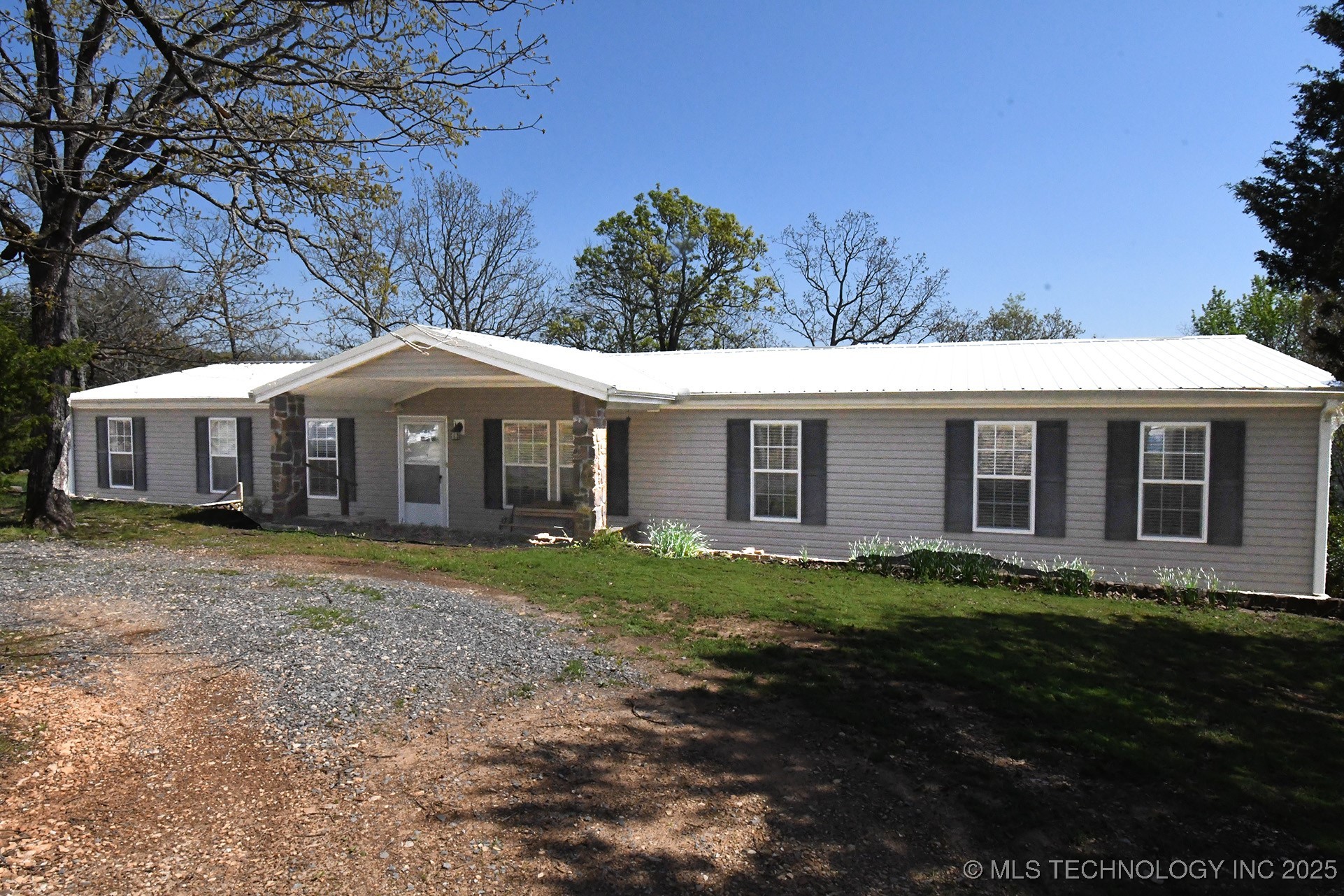 32256 S 528 Road Property Photo