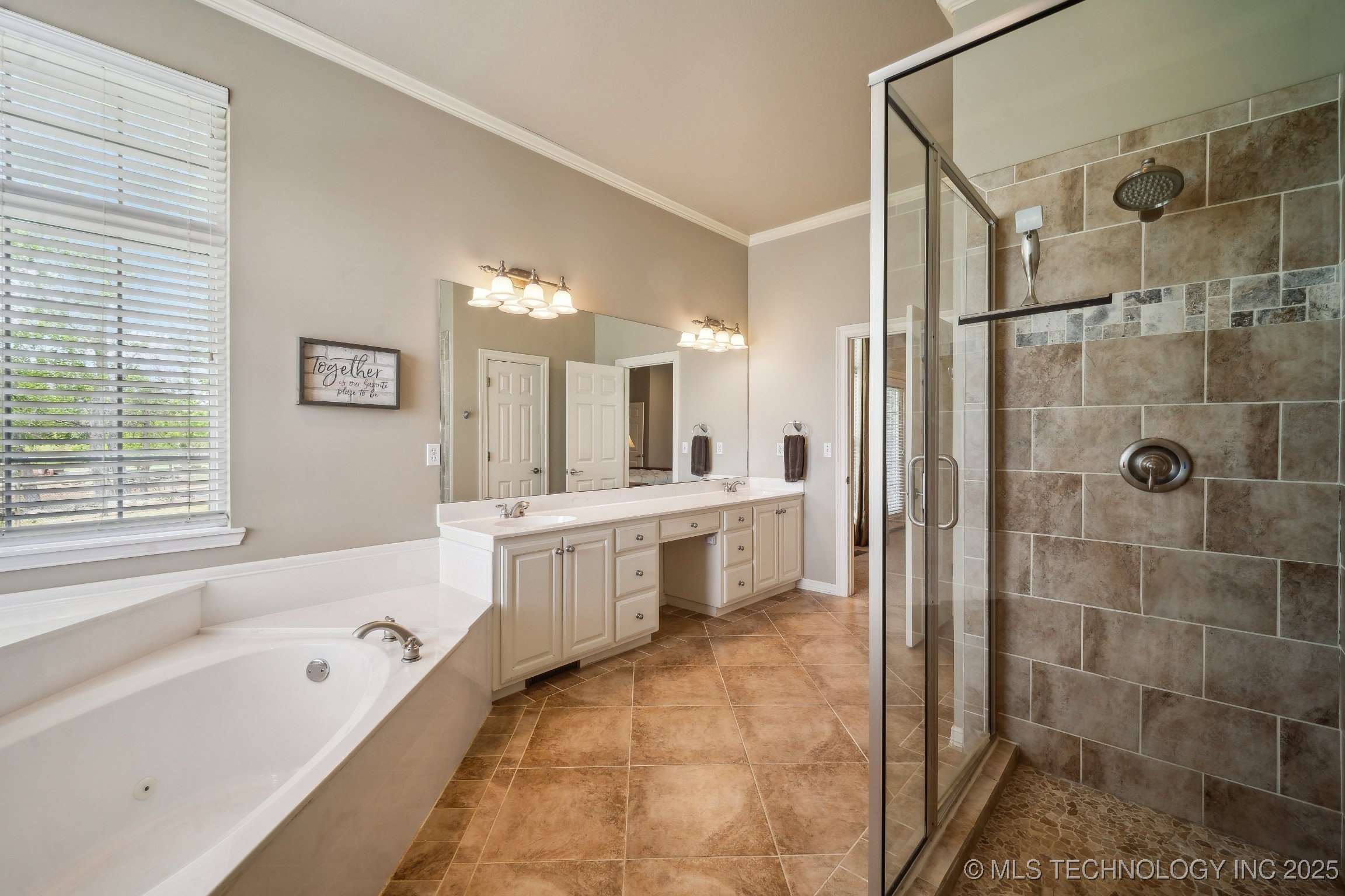 24120 S Meadowview Court Property Photo 22