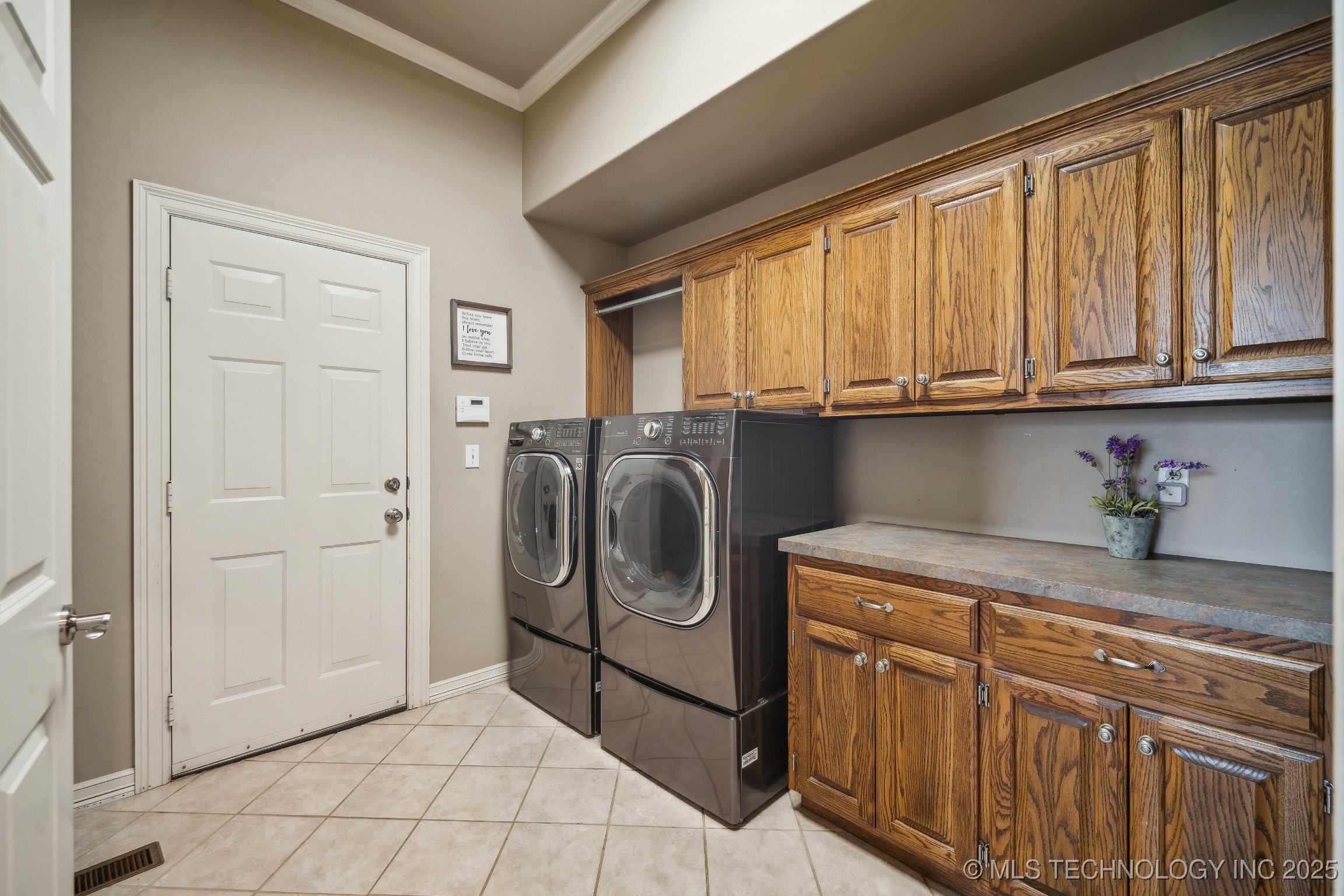 24120 S Meadowview Court Property Photo 24