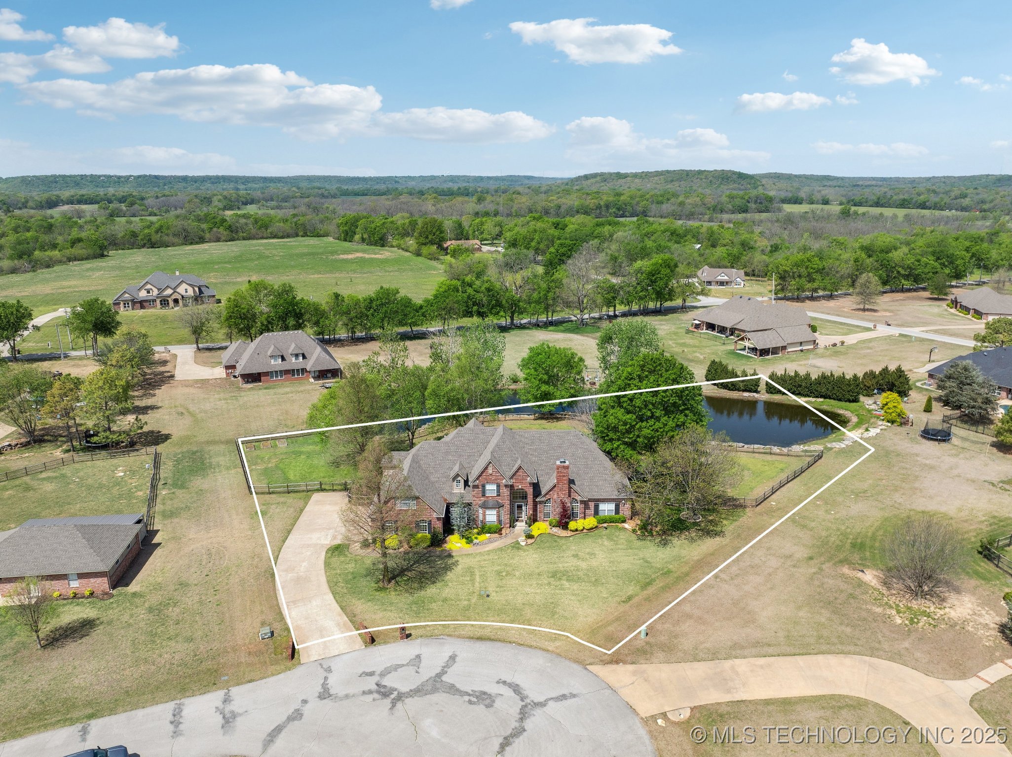 24120 S Meadowview Court Property Photo 43