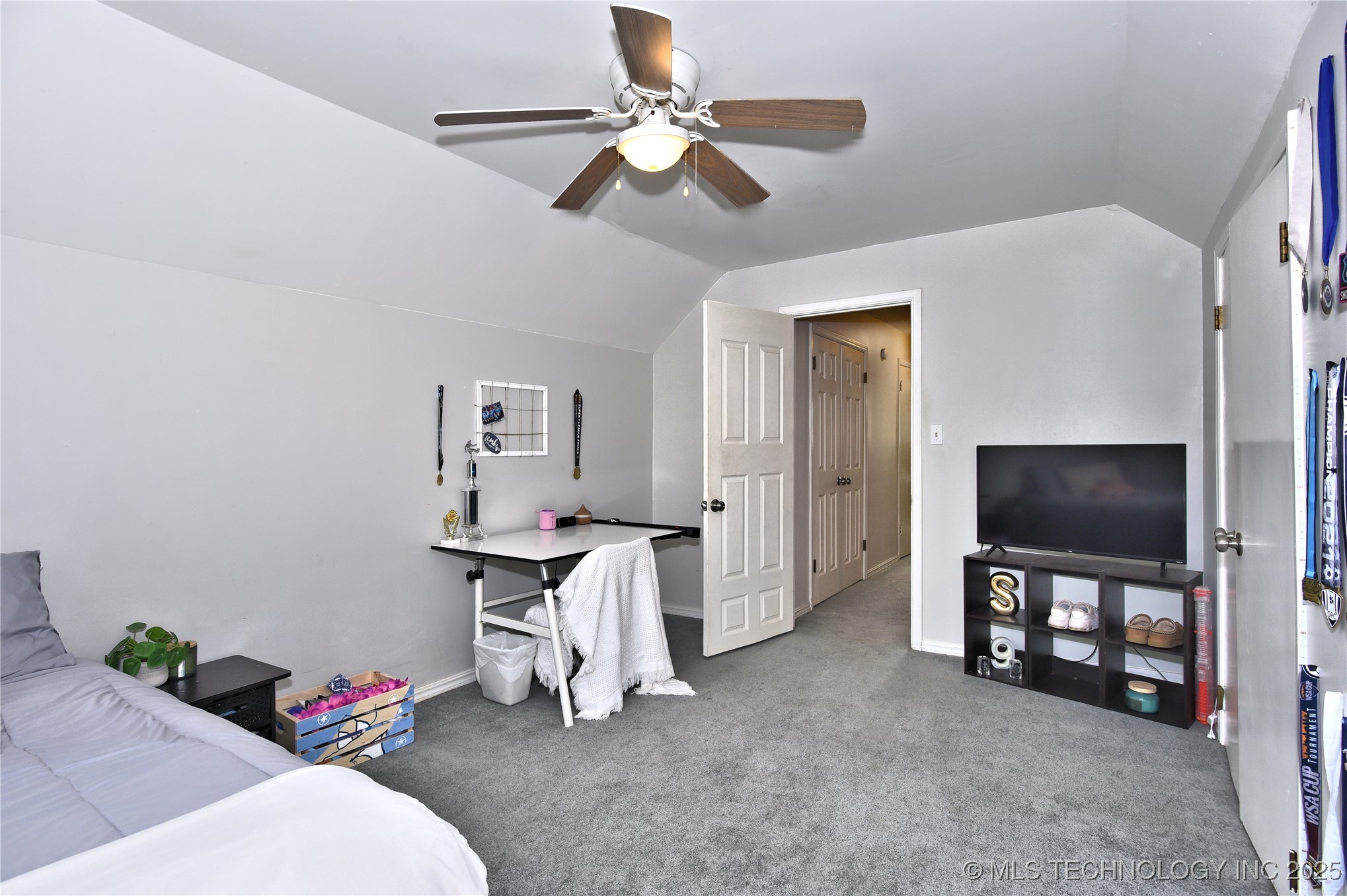 3638 E 69th Place Property Photo 27