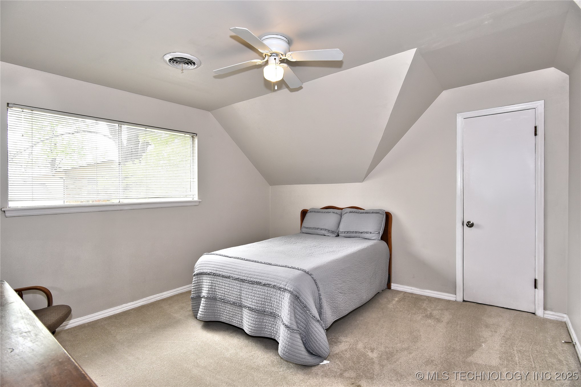 3638 E 69th Place Property Photo 29