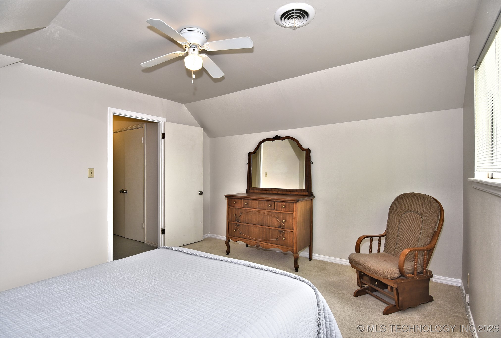 3638 E 69th Place Property Photo 30