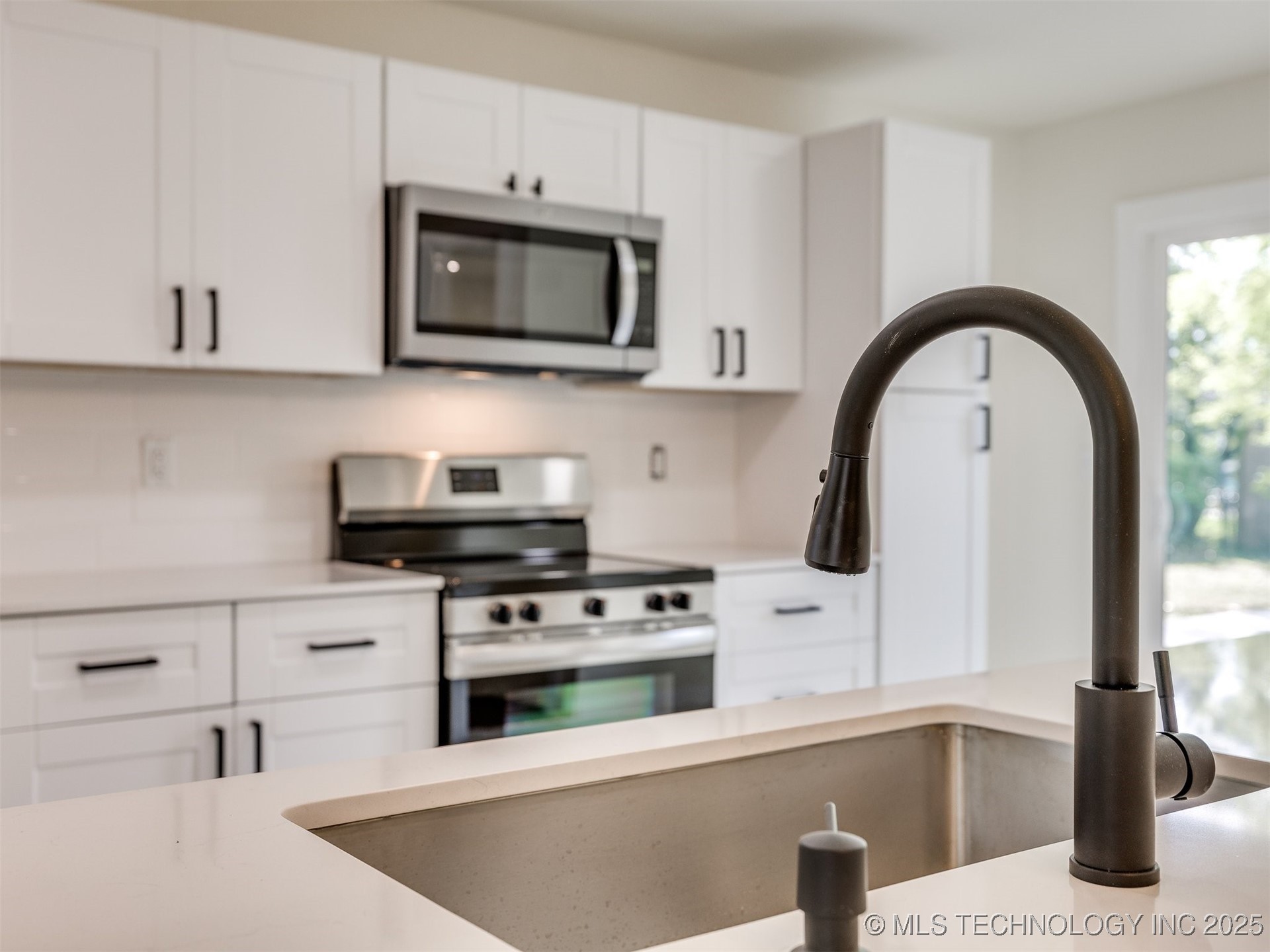 4916 S Cincinnati Avenue Property Photo 11