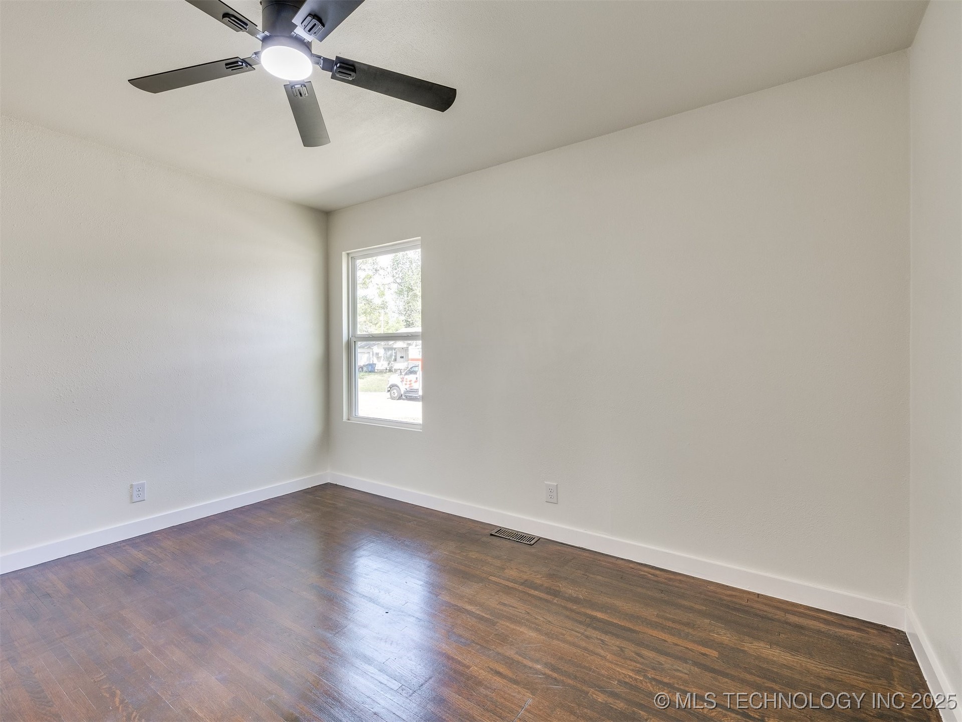 4916 S Cincinnati Avenue Property Photo 23