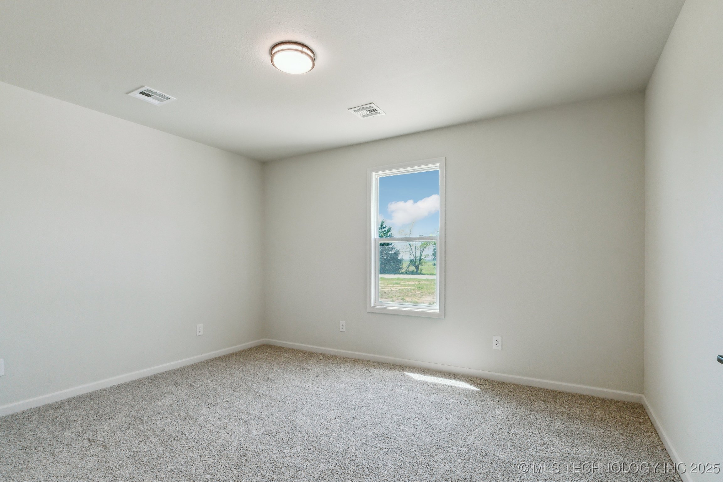 2939 S 426 Road Property Photo 23