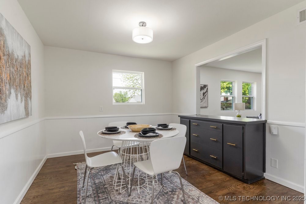 2703 S Norwood Avenue Property Photo 13