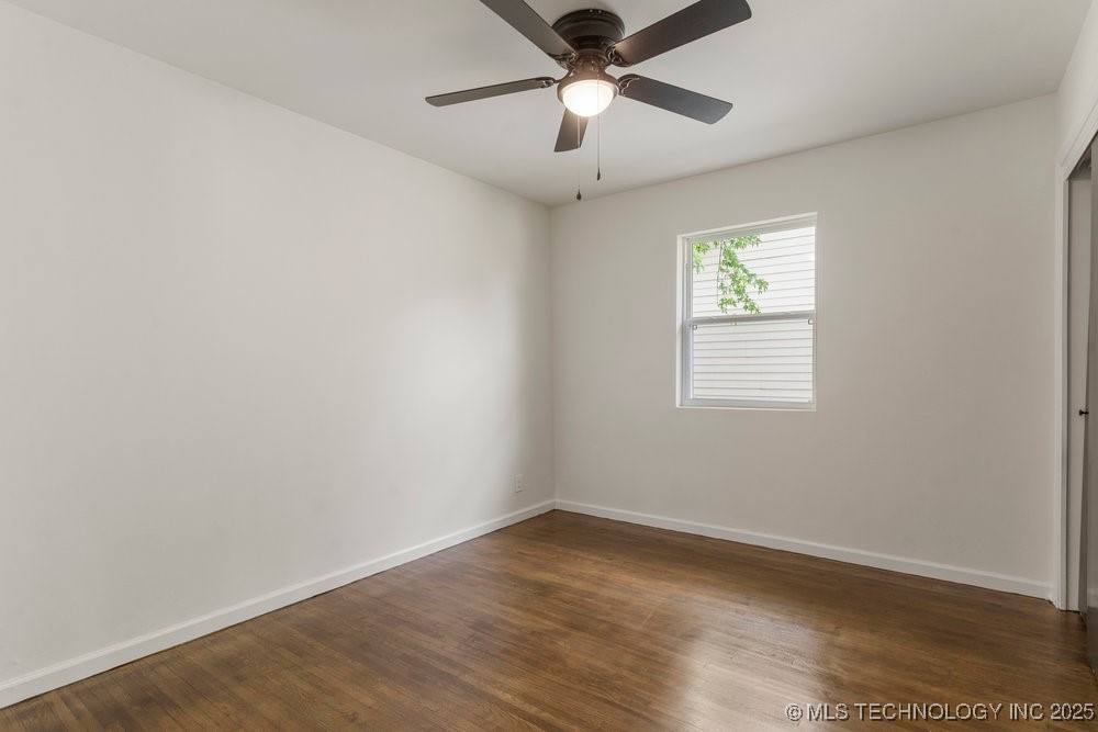 2703 S Norwood Avenue Property Photo 32