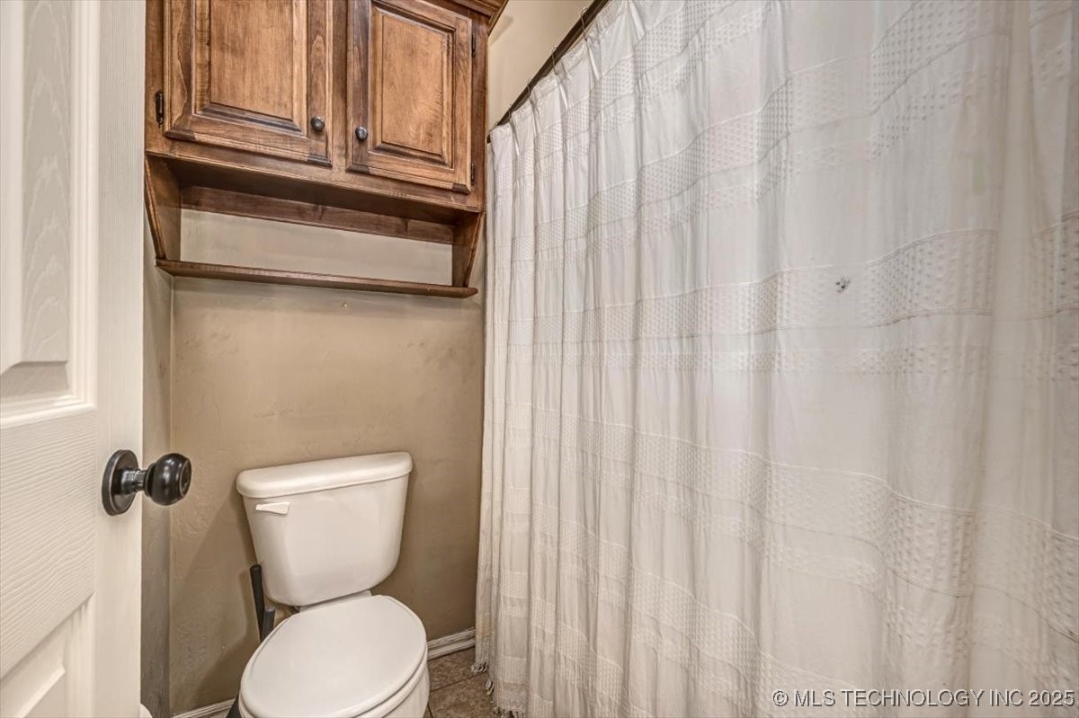 1909 Waterford Avenue Property Photo 27