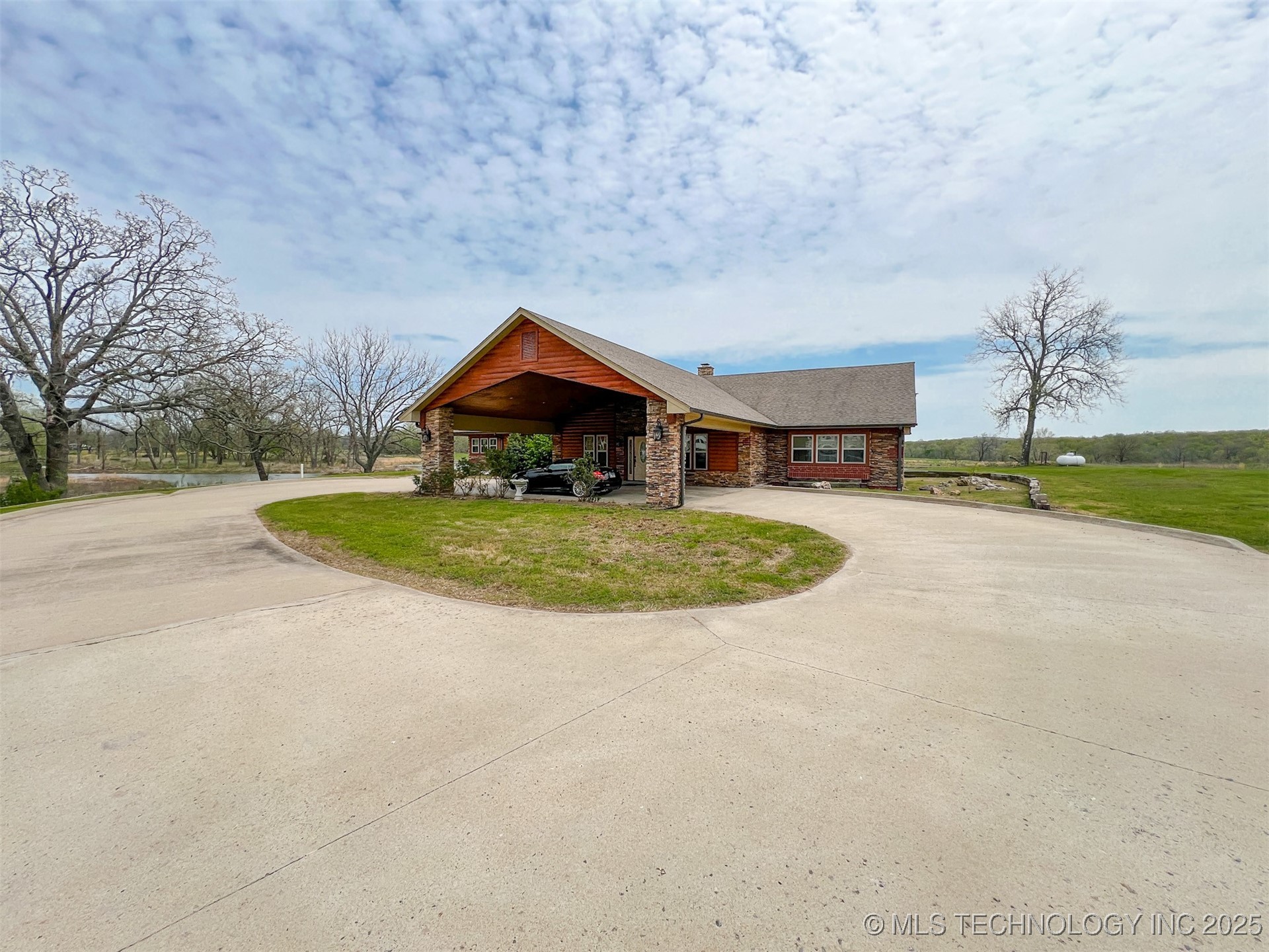 11261 Highway 51 Highway Property Photo 1