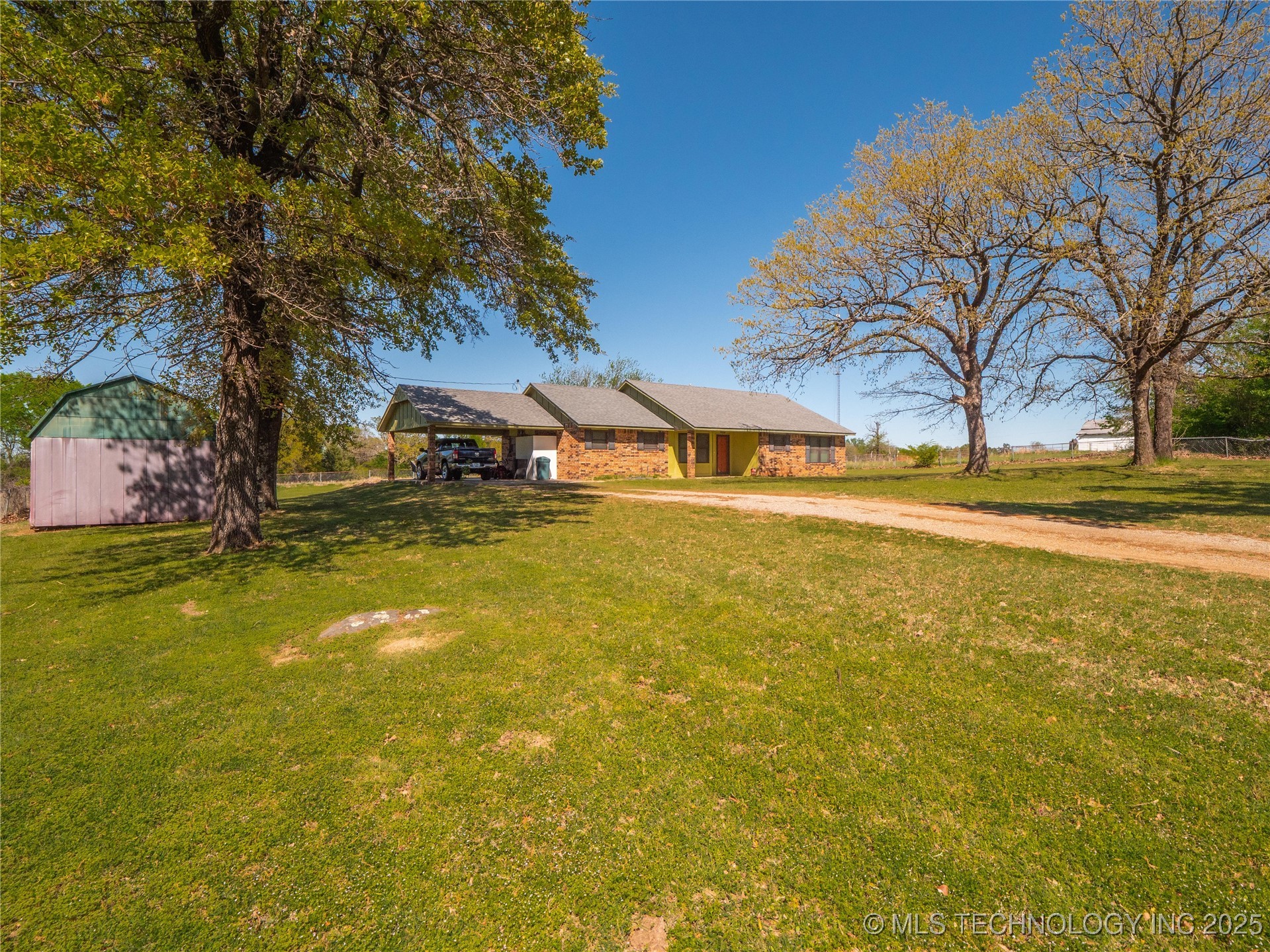 1513 E Old Military Road Property Photo