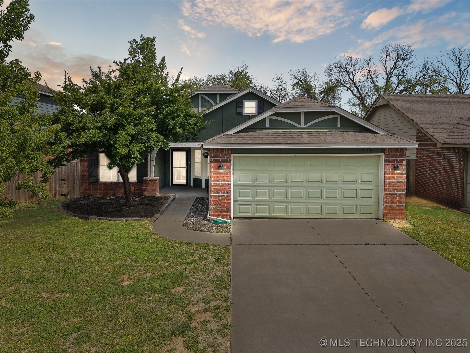 8365 E 160th Street S Property Photo 1