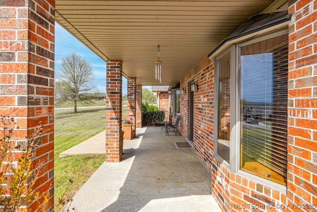 201 County Road 3006 Property Photo 4
