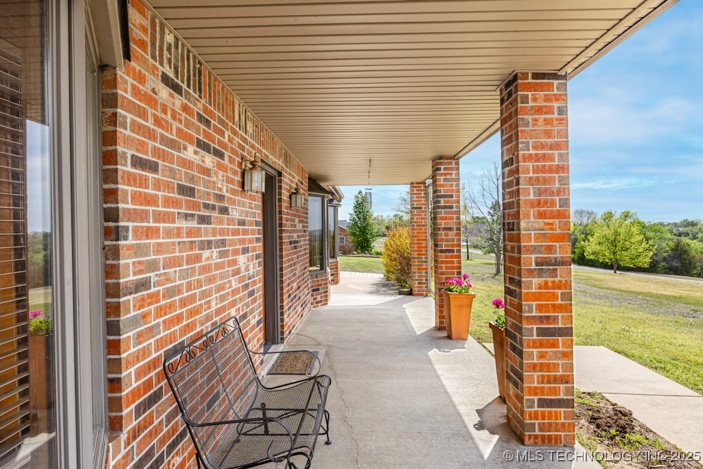 201 County Road 3006 Property Photo 5