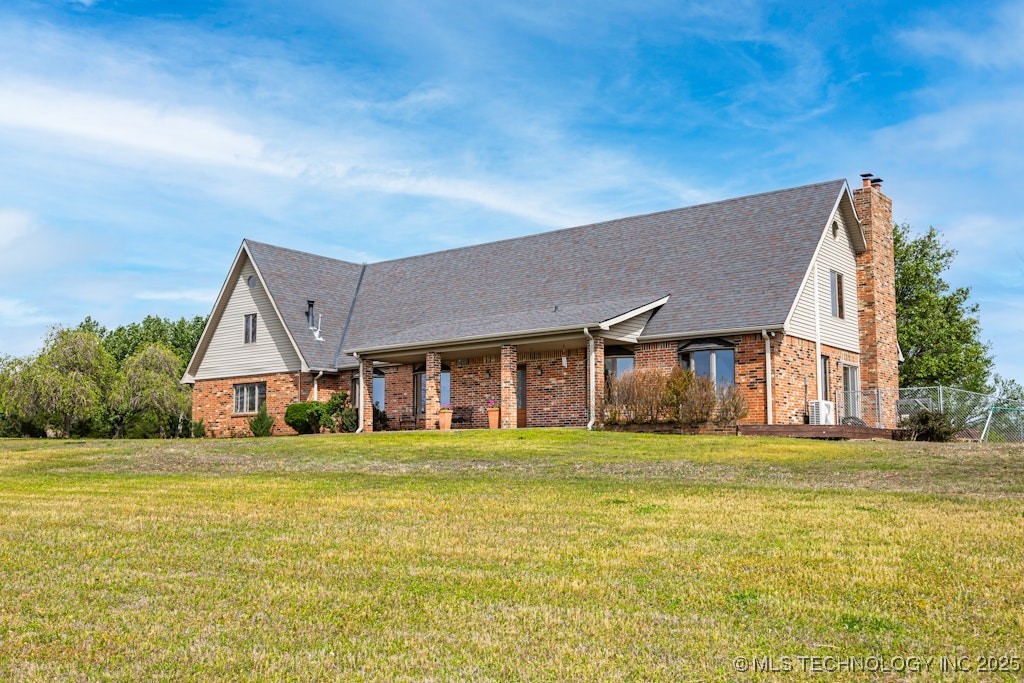 201 County Road 3006 Property Photo 8