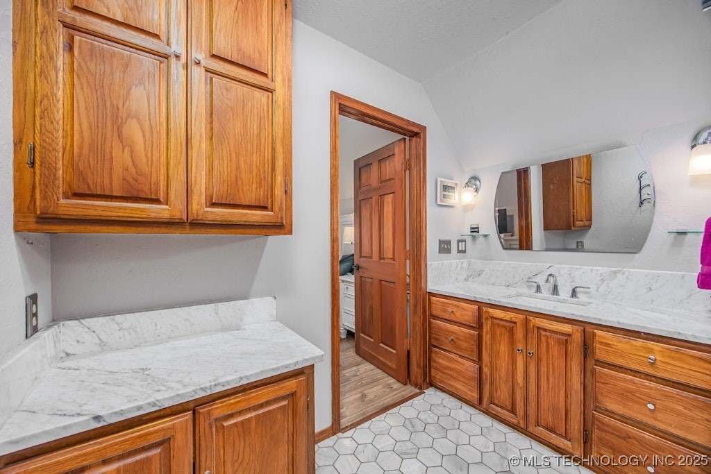 201 County Road 3006 Property Photo 59
