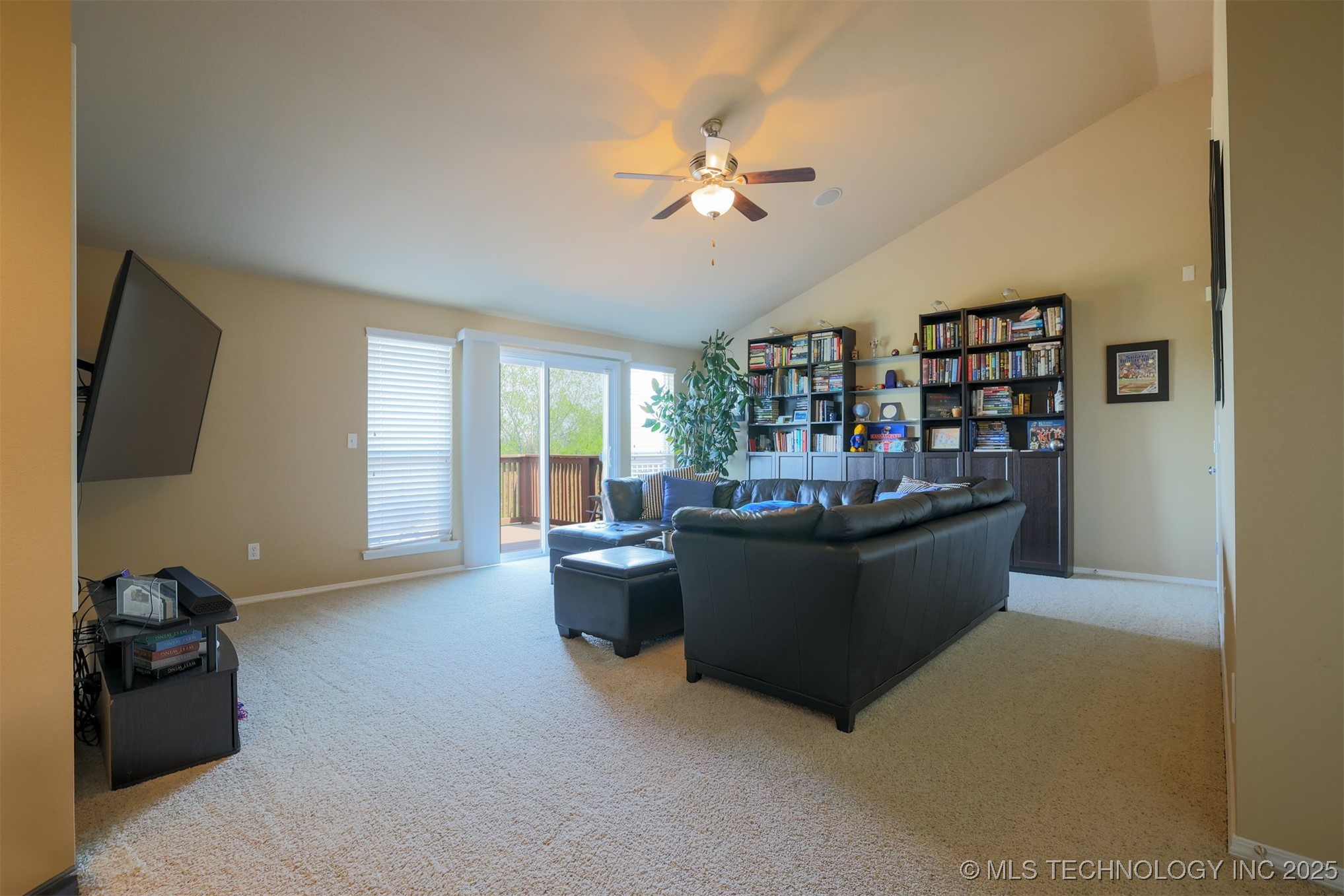 4308 N Ironwood Avenue Property Photo 43