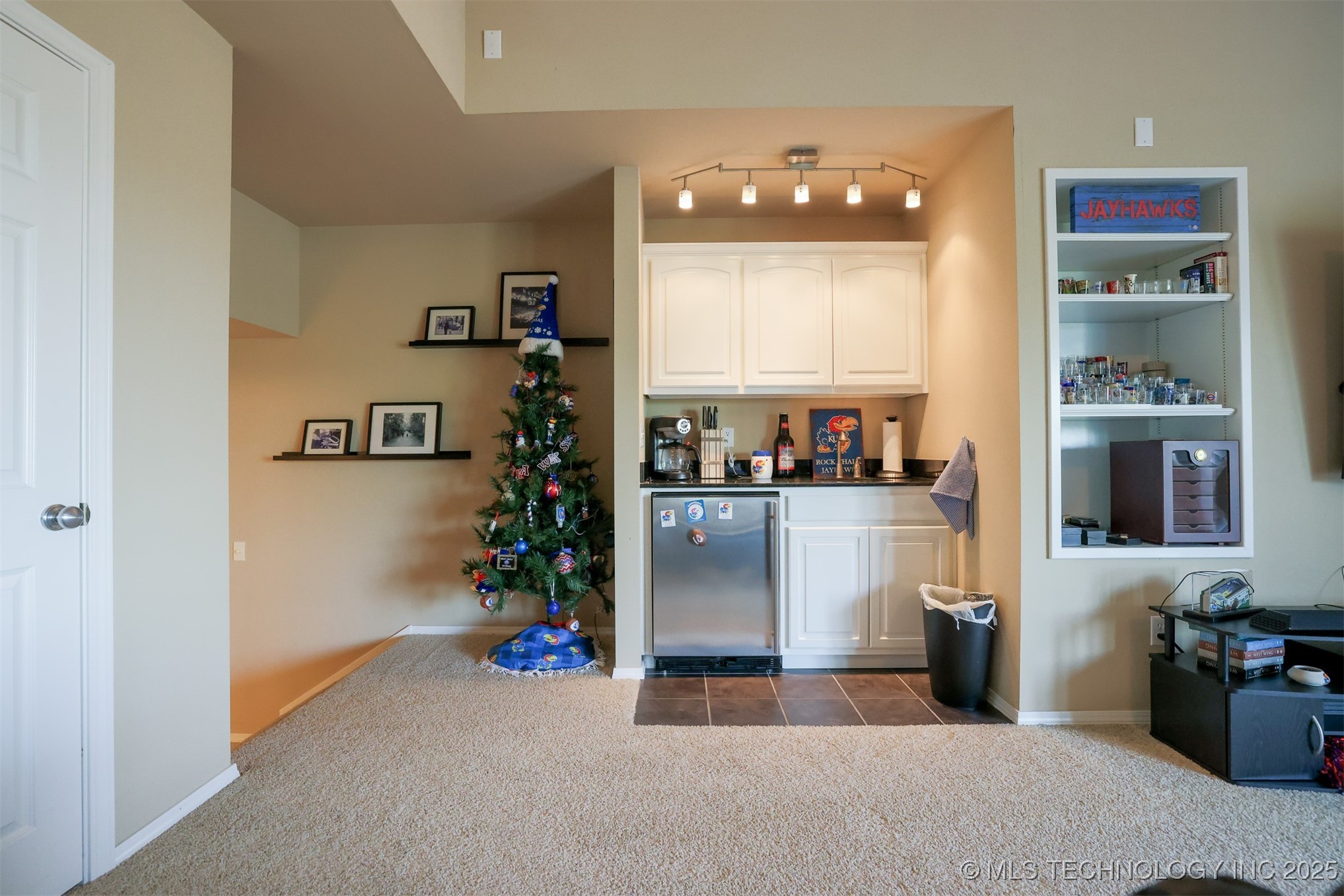 4308 N Ironwood Avenue Property Photo 46