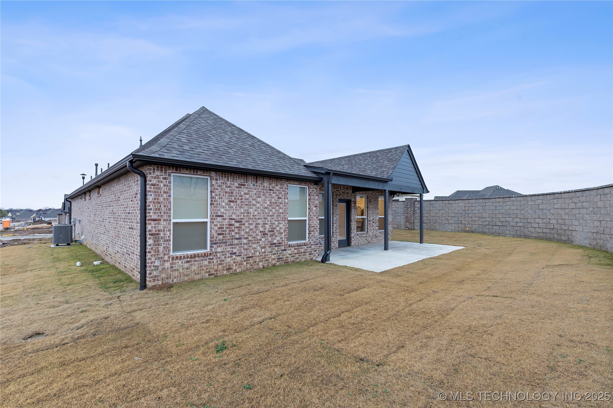 3700 W Laredo Street Property Photo 29