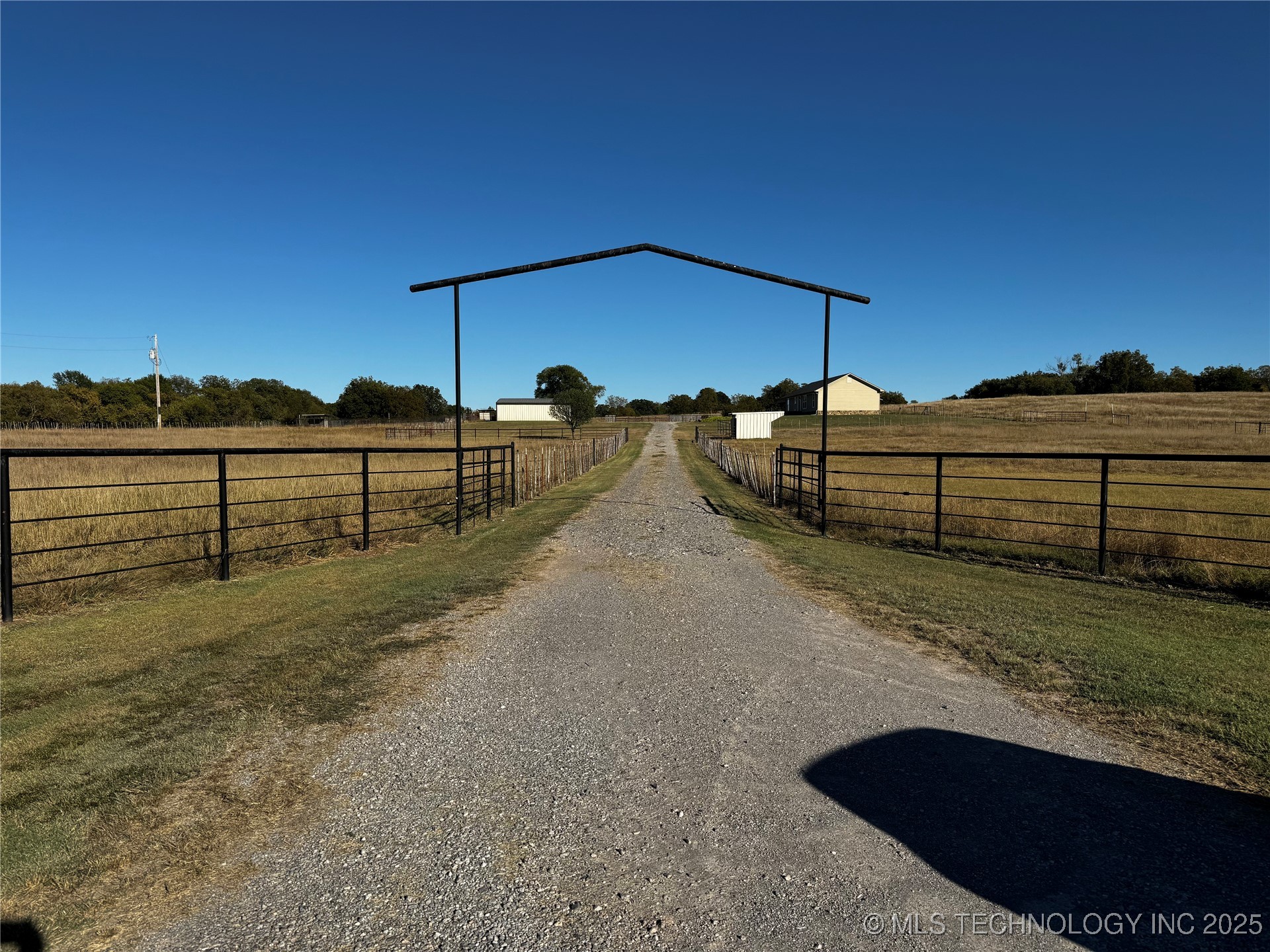 22641 N County Road 3280 Property Photo 11