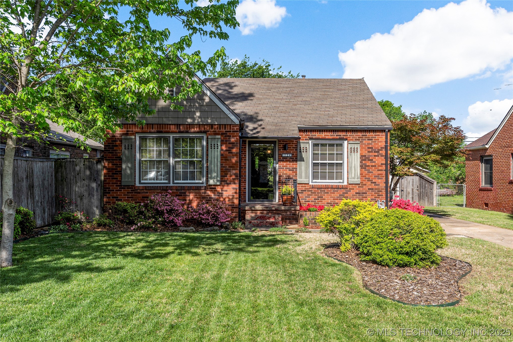 1124 S Toledo Avenue Property Photo 1