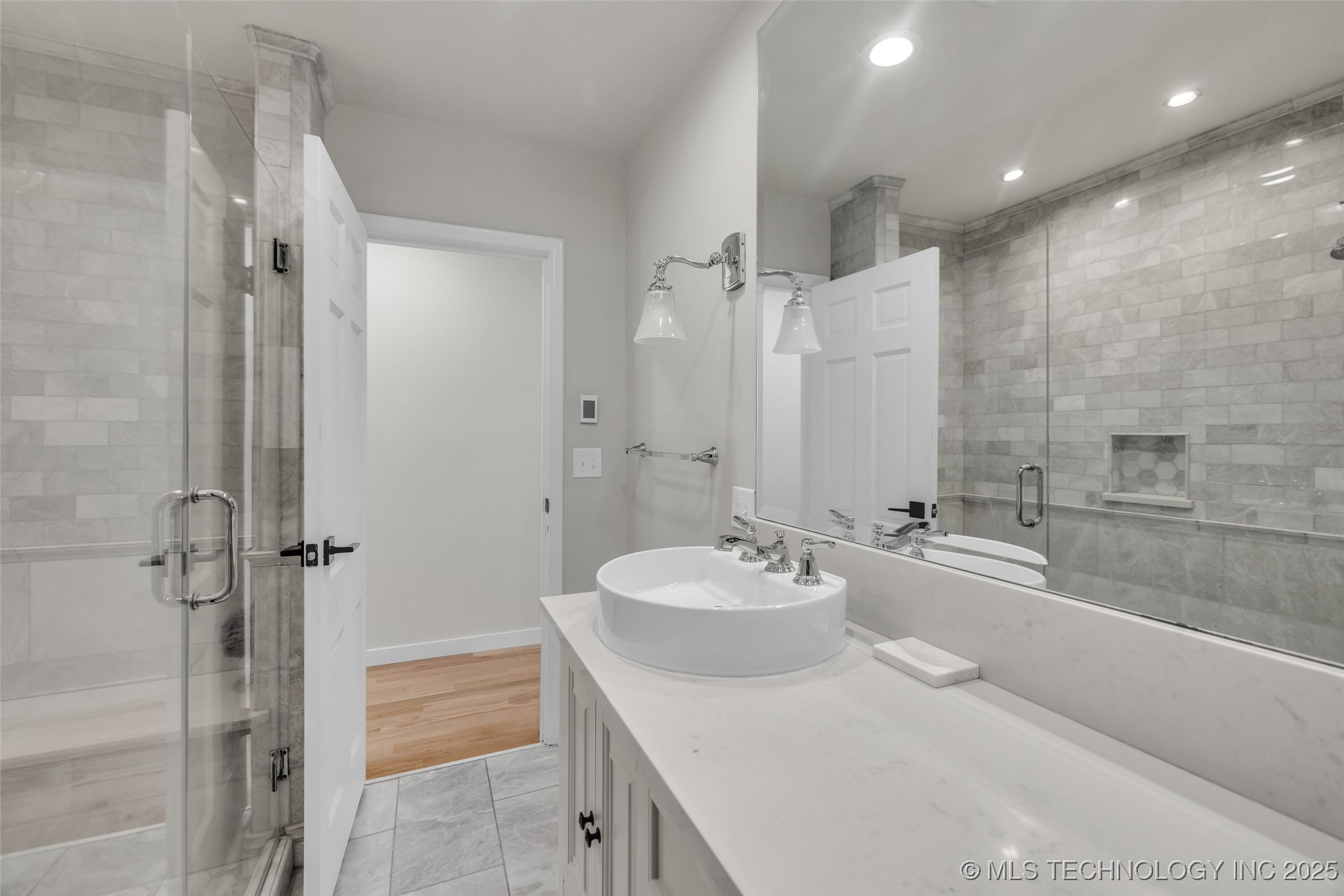 2603 E 20th Street Property Photo 29