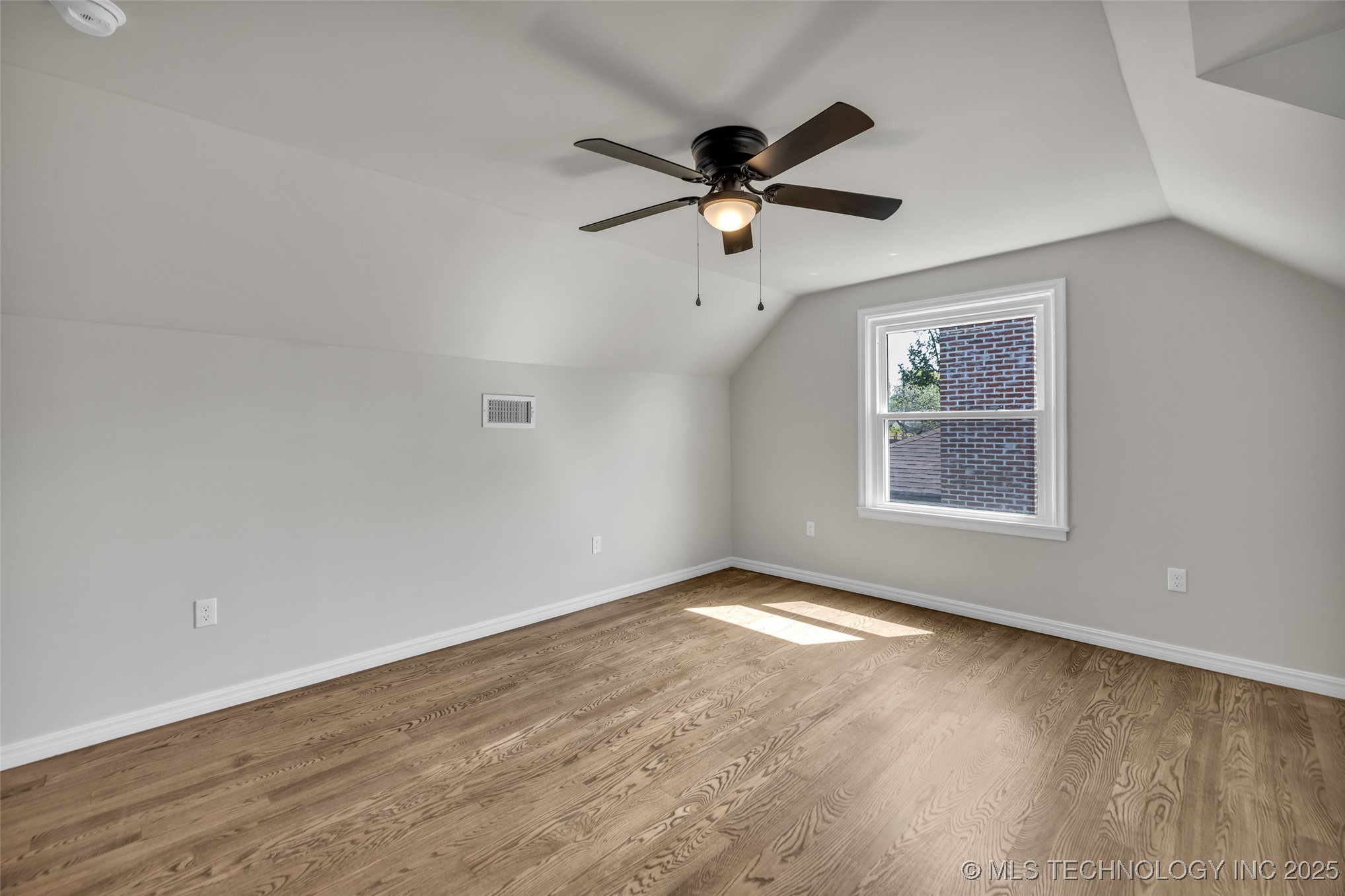 2603 E 20th Street Property Photo 49