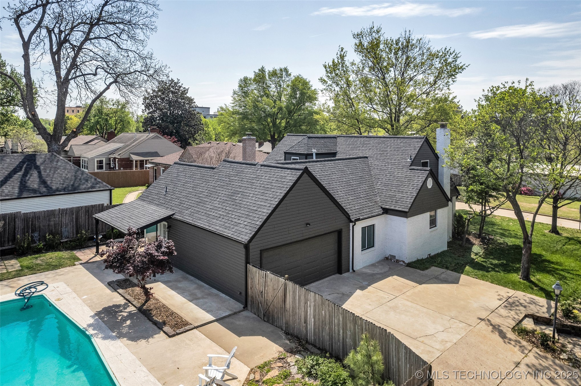 2603 E 20th Street Property Photo 57