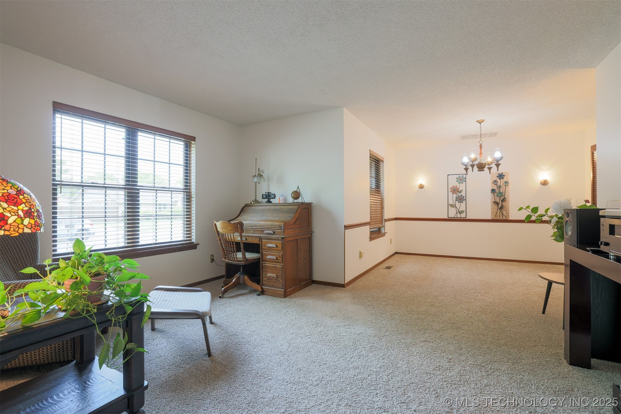 7014 E 64th Place Property Photo 6