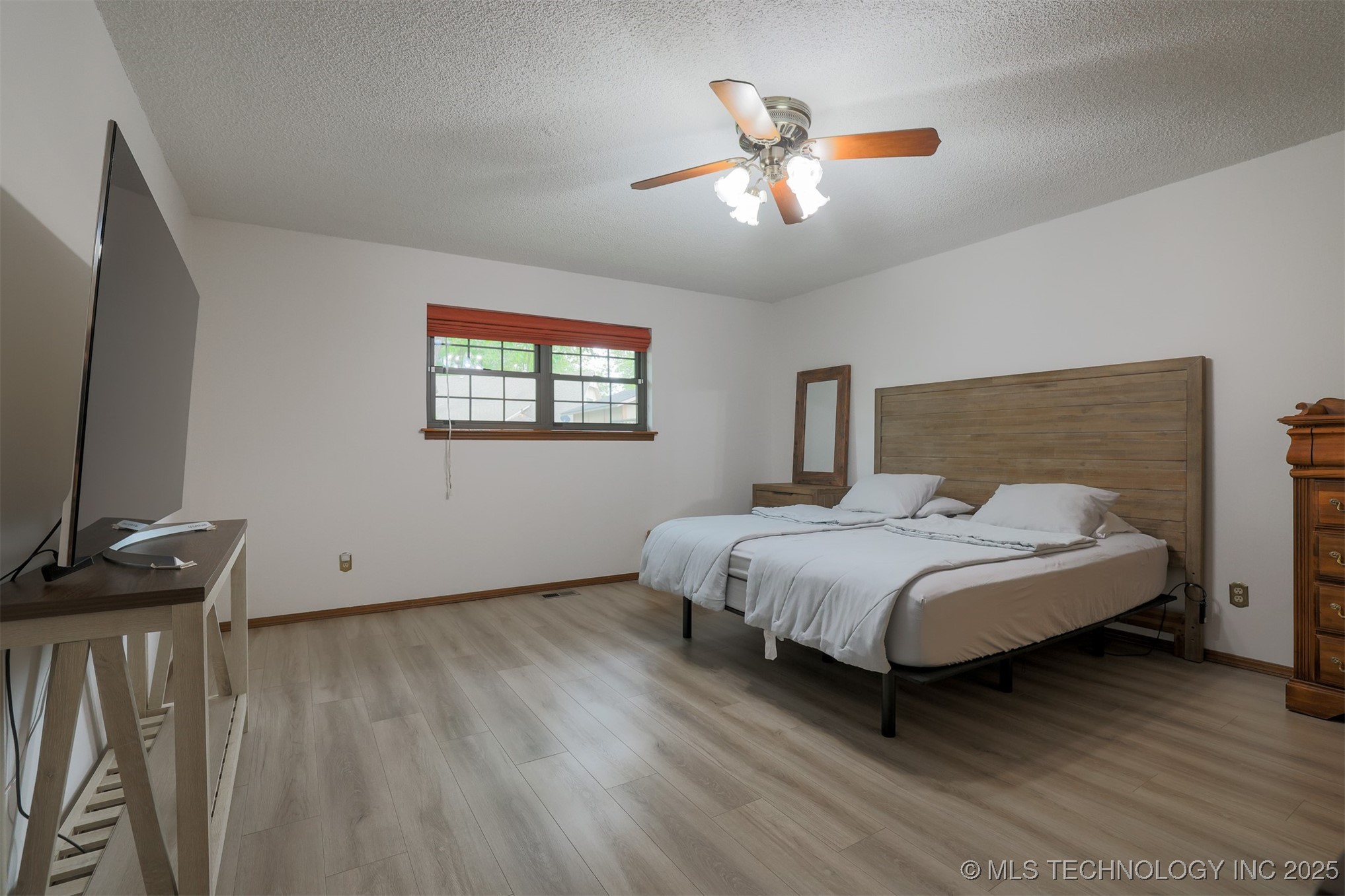 7014 E 64th Place Property Photo 28