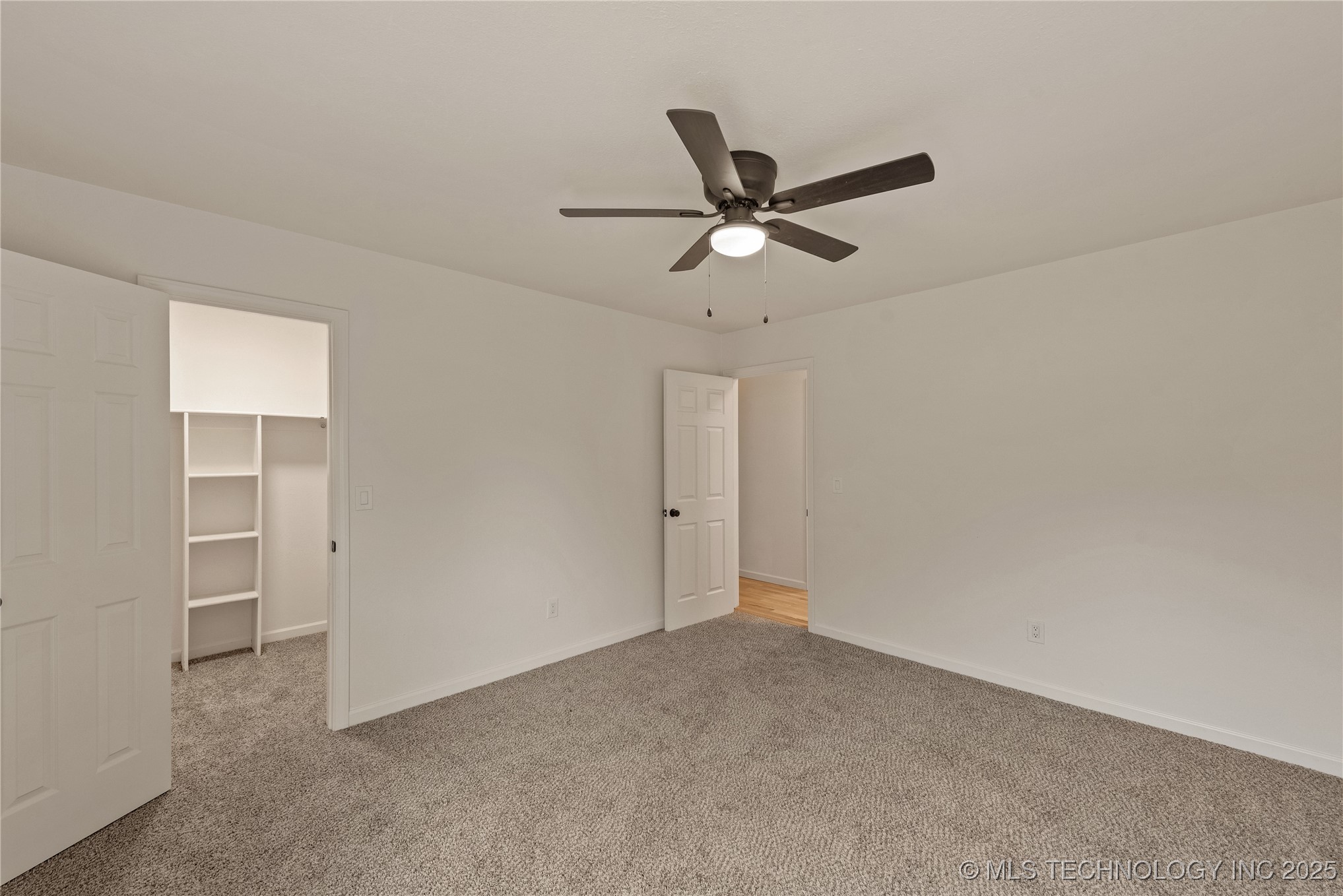 12234 E 39th Street Property Photo 19