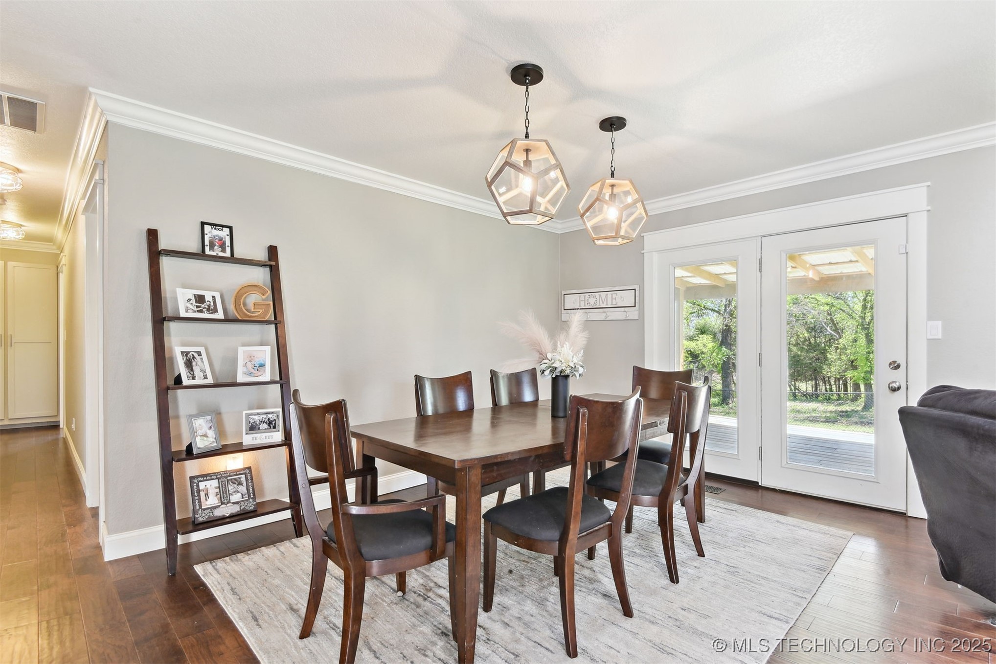 1749 Basin Road Property Photo 11