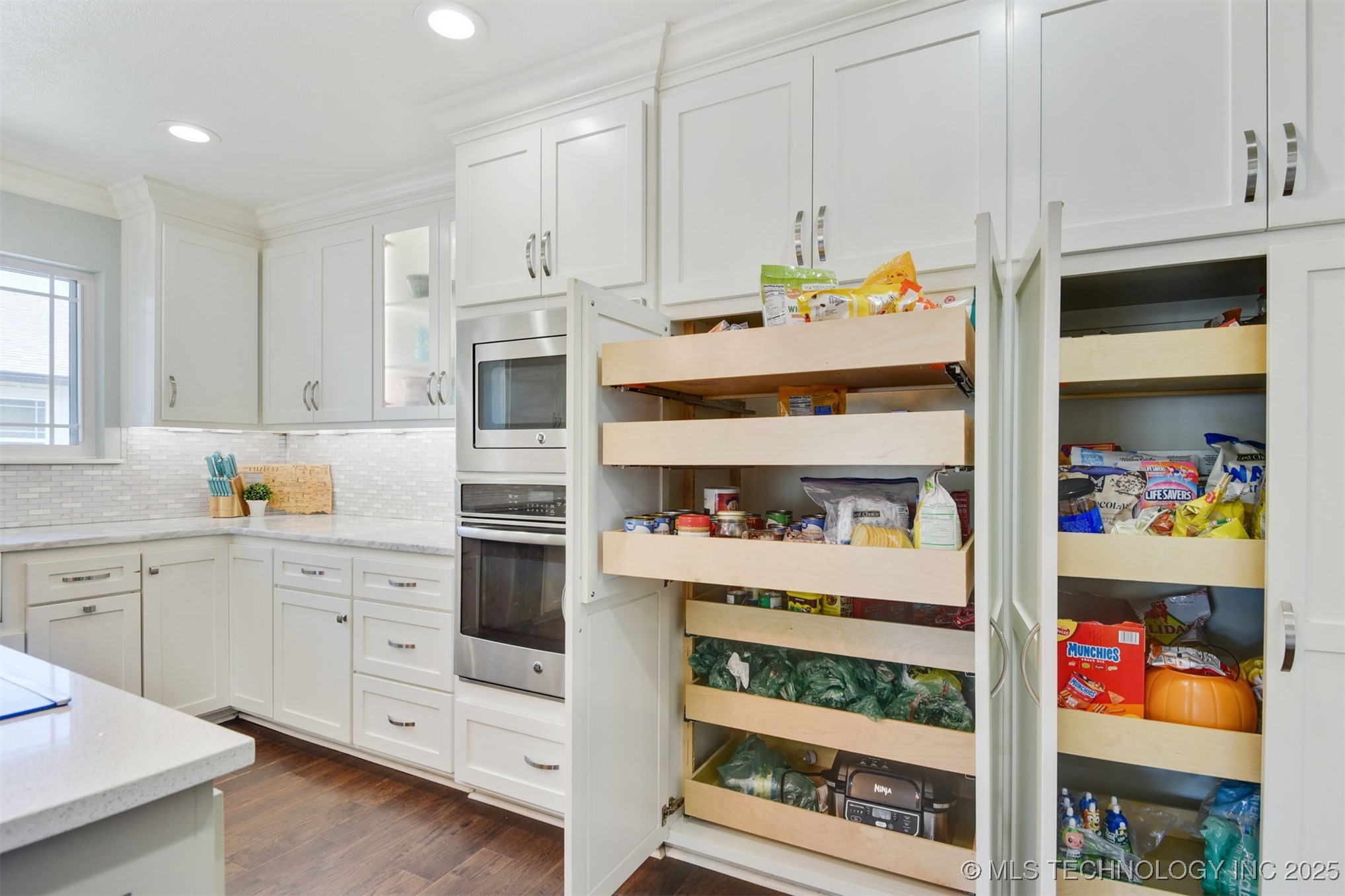 1749 Basin Road Property Photo 22