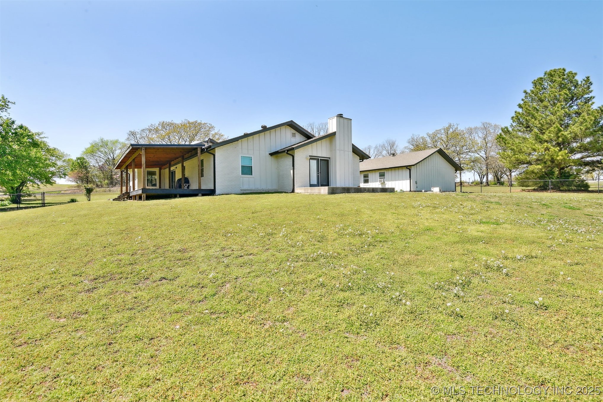 1749 Basin Road Property Photo 57