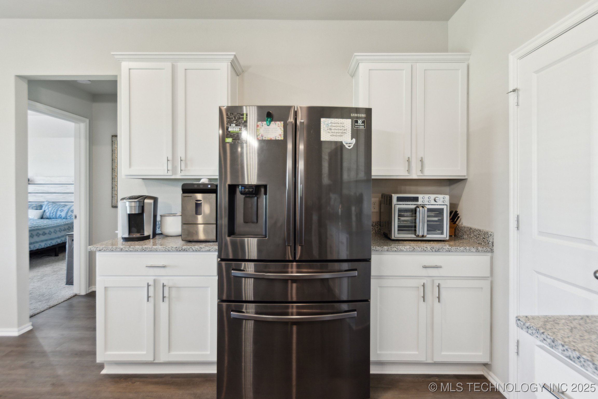 80 Stonegate Drive Property Photo 14