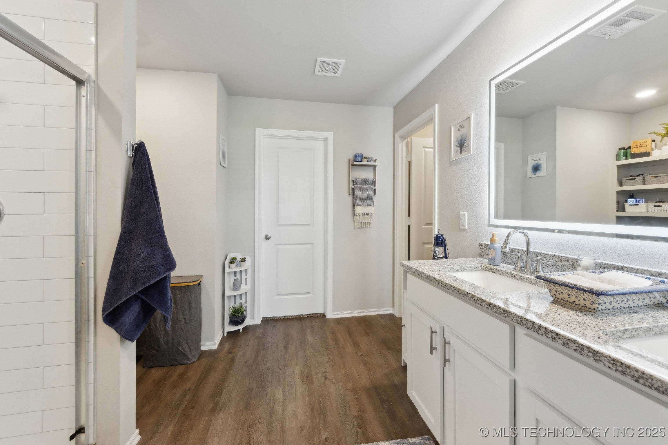 80 Stonegate Drive Property Photo 18