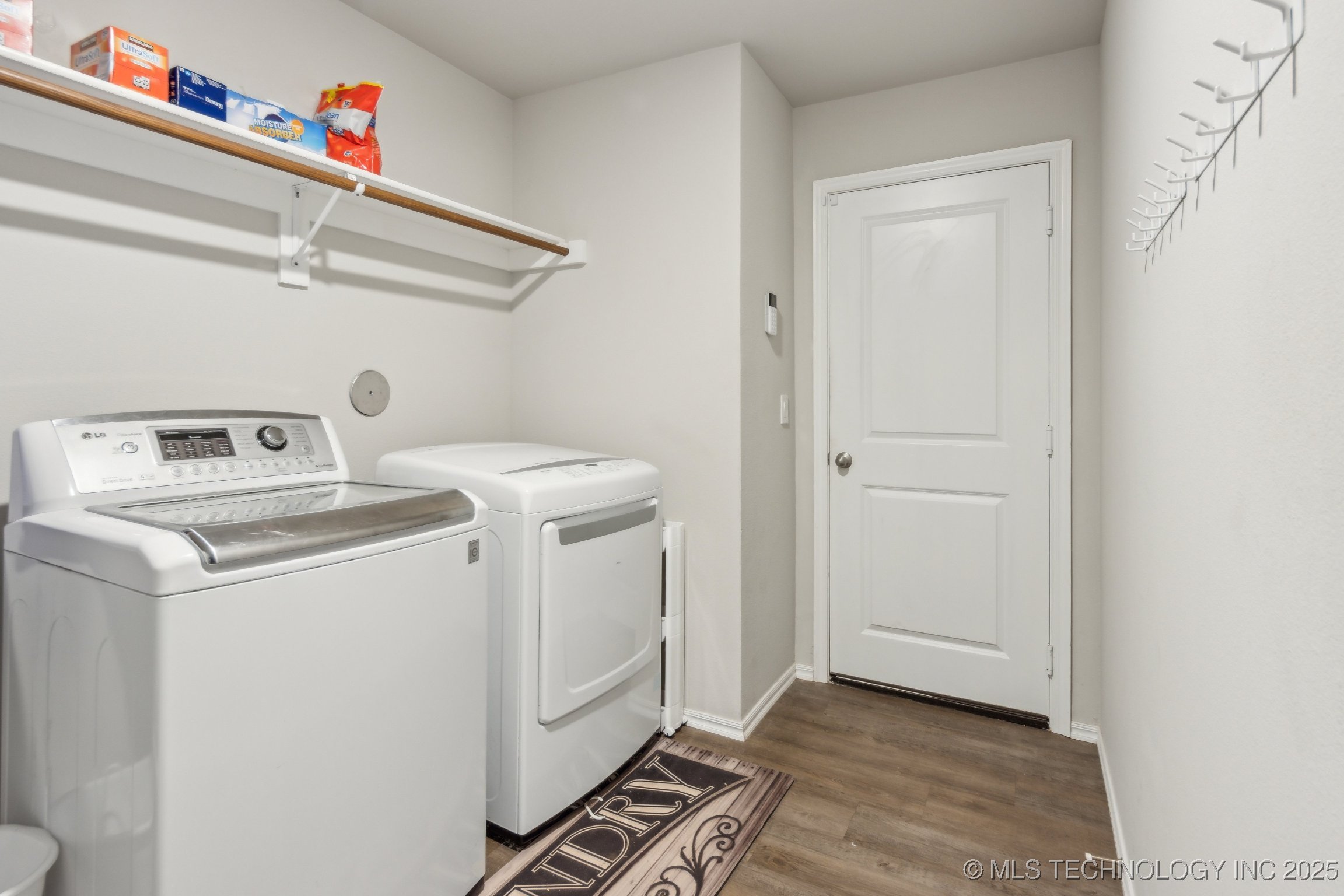 80 Stonegate Drive Property Photo 25