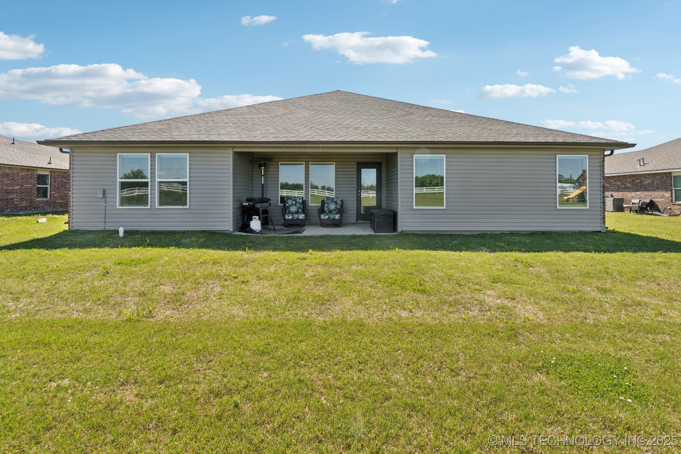 80 Stonegate Drive Property Photo 26