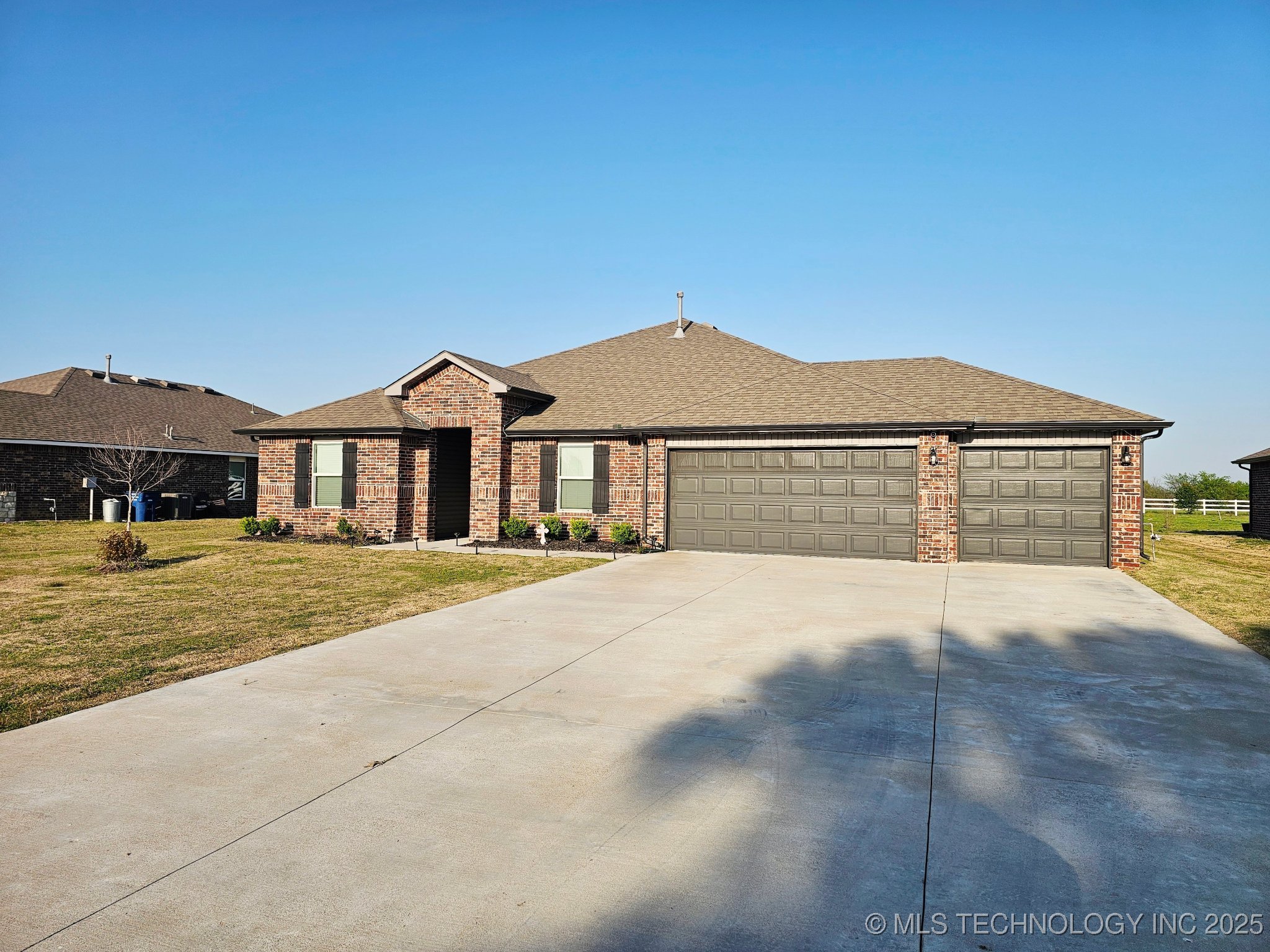 80 Stonegate Drive Property Photo 32