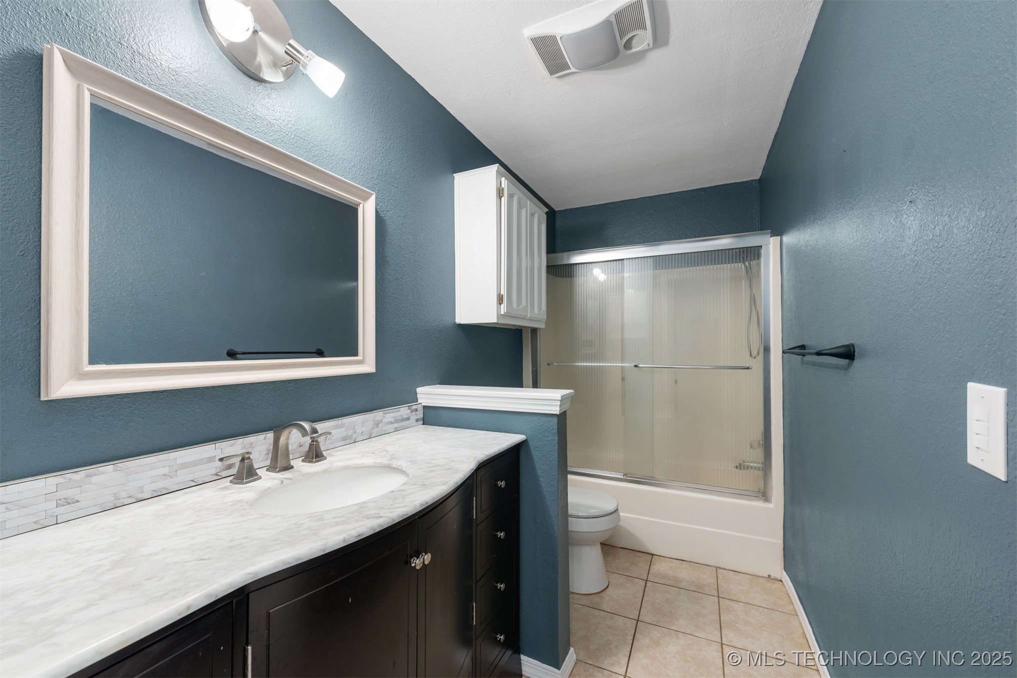 11923 S 267th East Avenue Property Photo 18